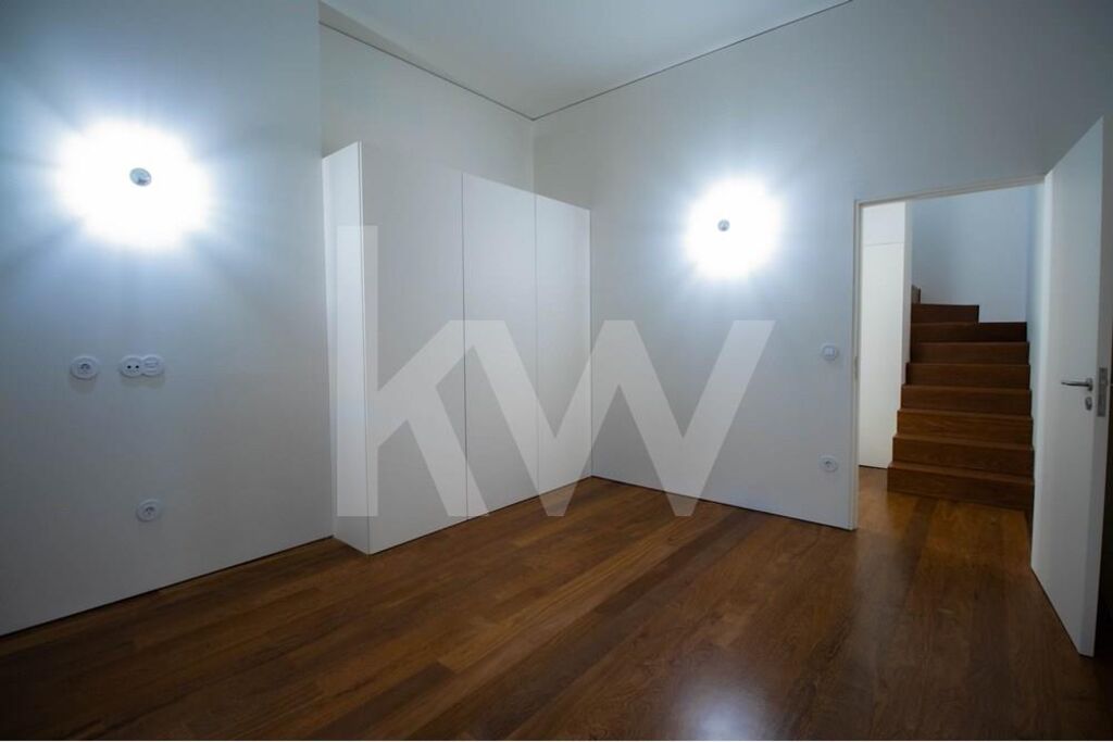 Apartamento T1 à Venda em Porto - Portugal - 7