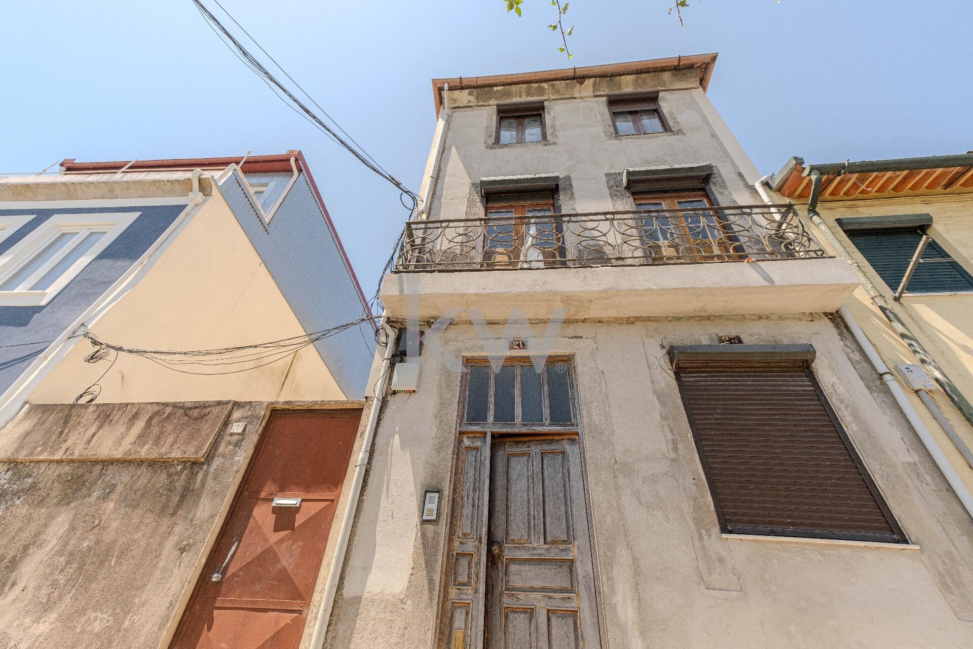 Apartamento T1 à Venda em Porto - Portugal - 3