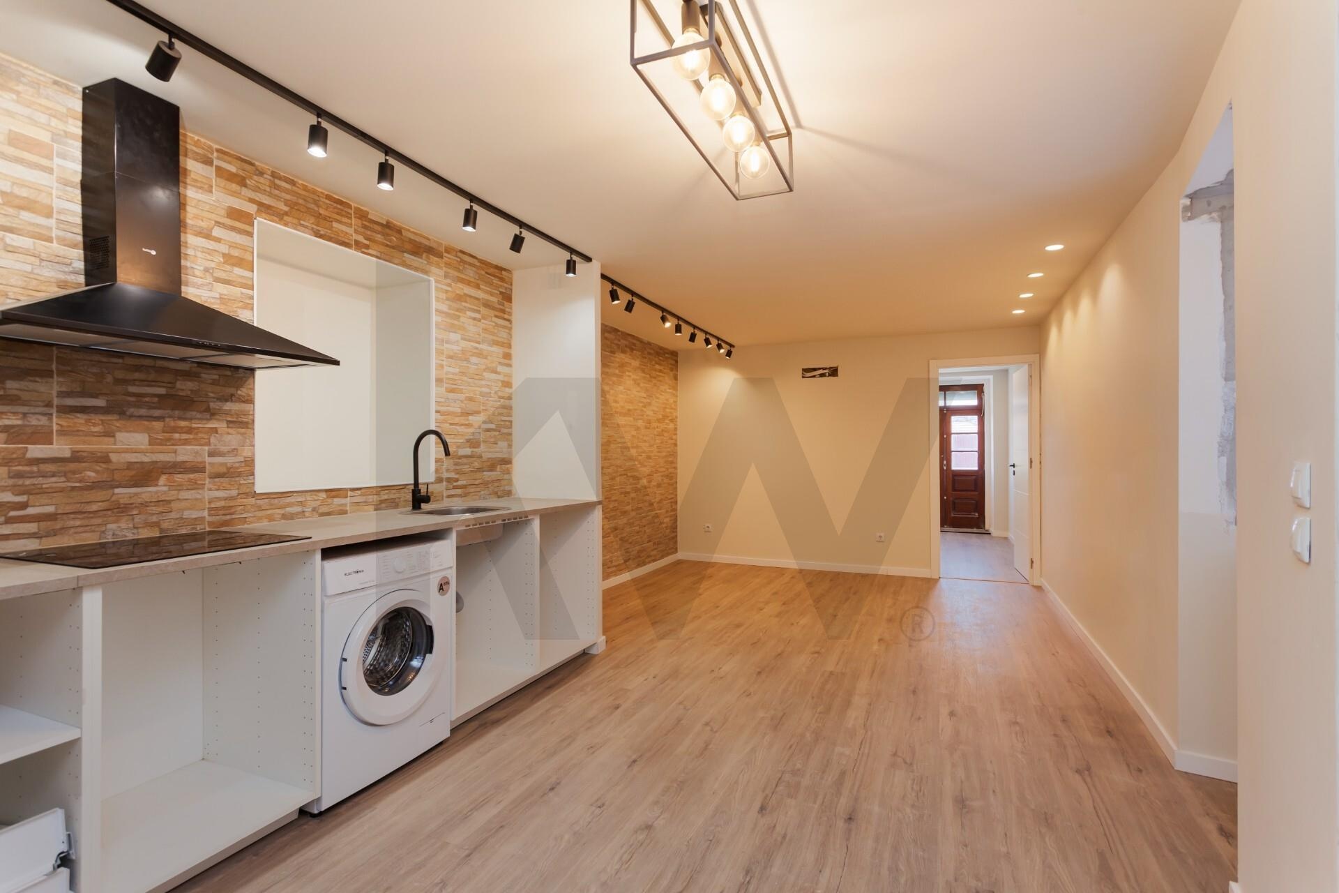 Apartamento T1 à Venda em Porto - Portugal - 2