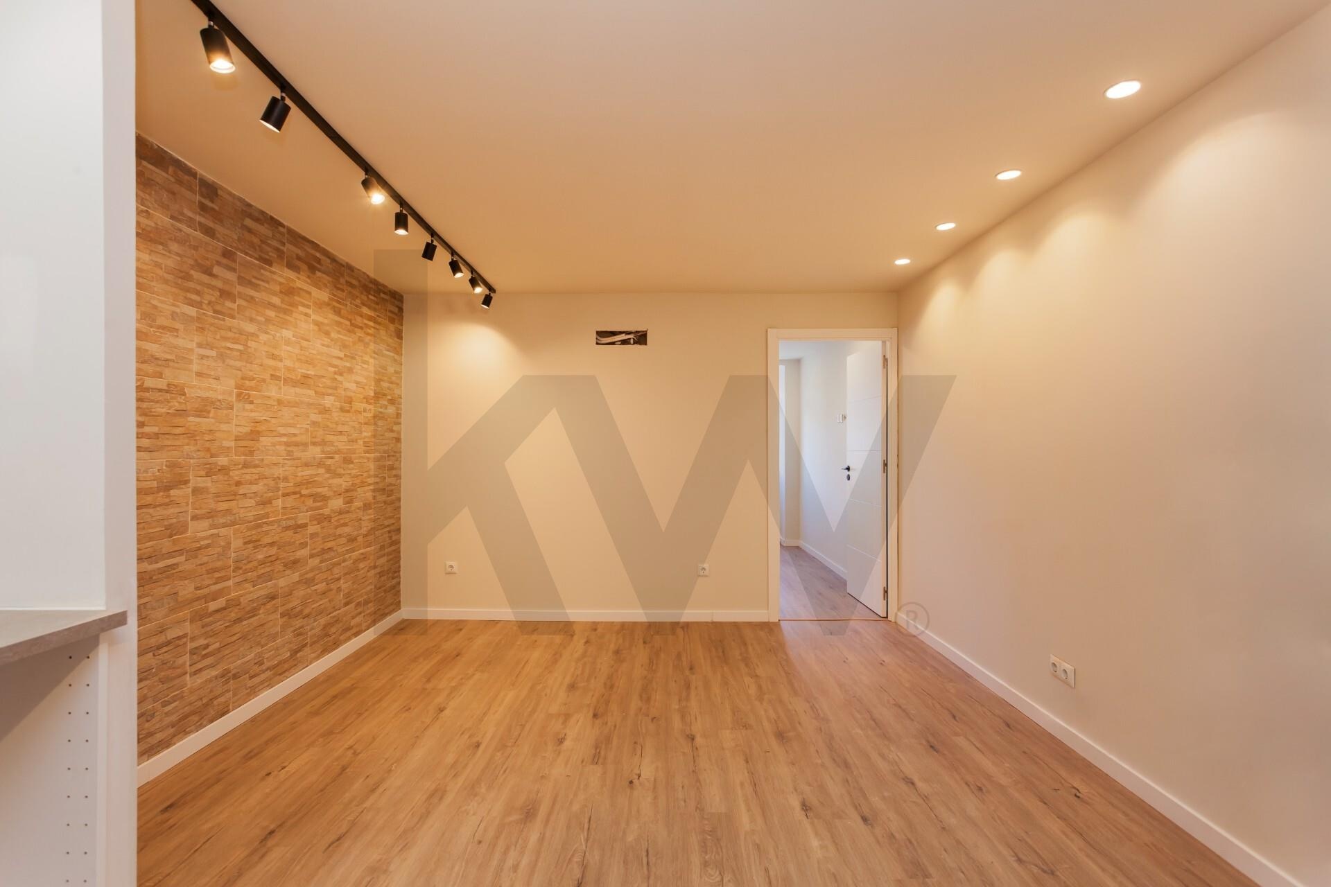 Apartamento T1 à Venda em Porto - Portugal - 6
