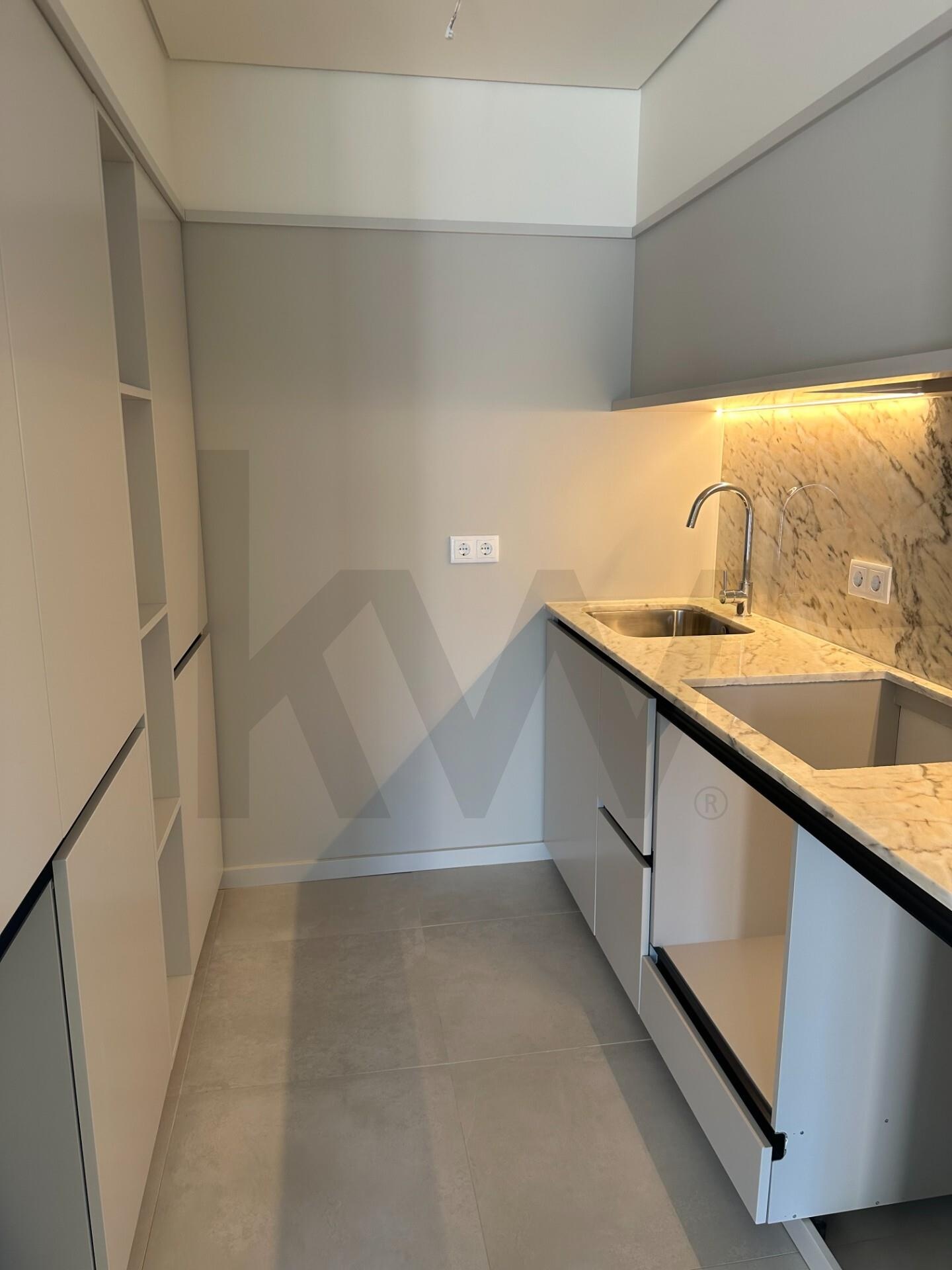 Apartamento T1 à Venda em Porto - Portugal - 5