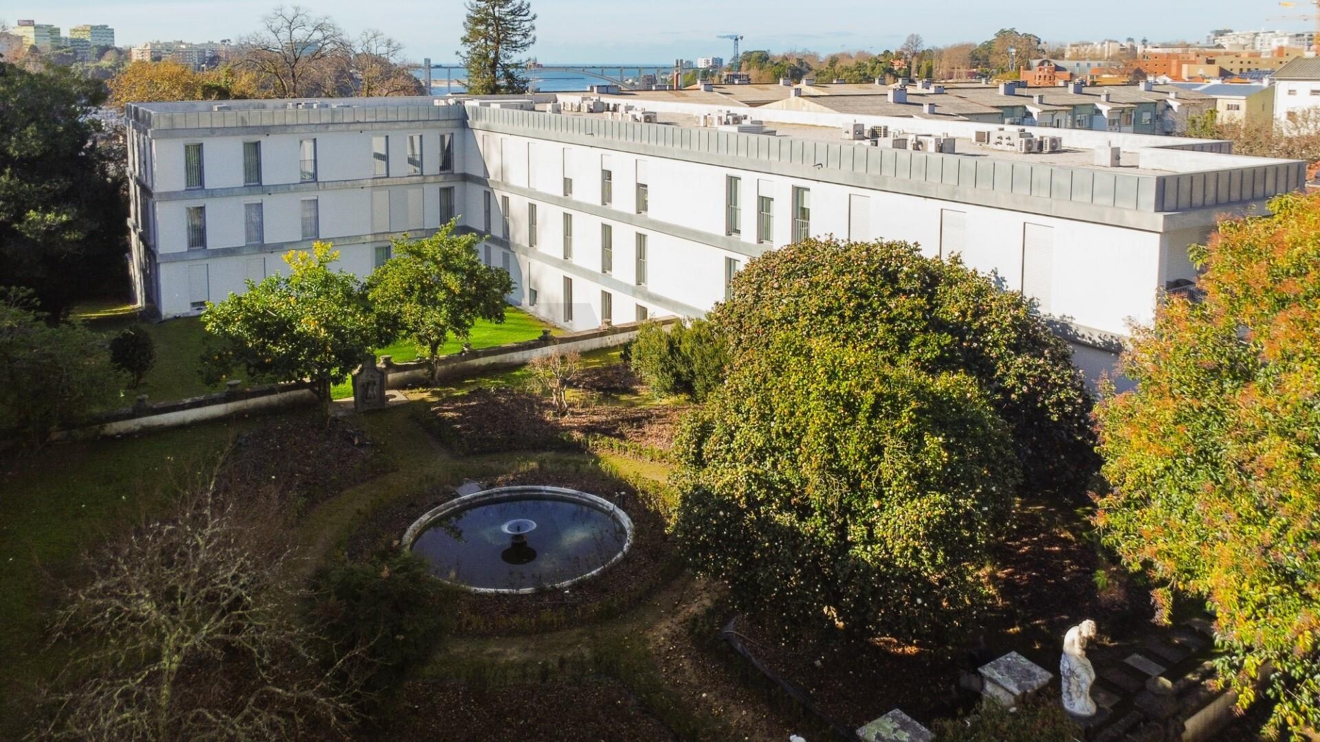 Apartamento T1 à Venda em Porto - Portugal - 2