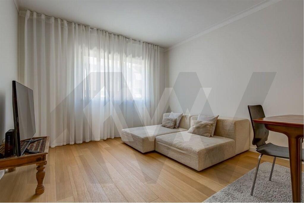 Apartamento T1 à Venda em Porto - Portugal - 3