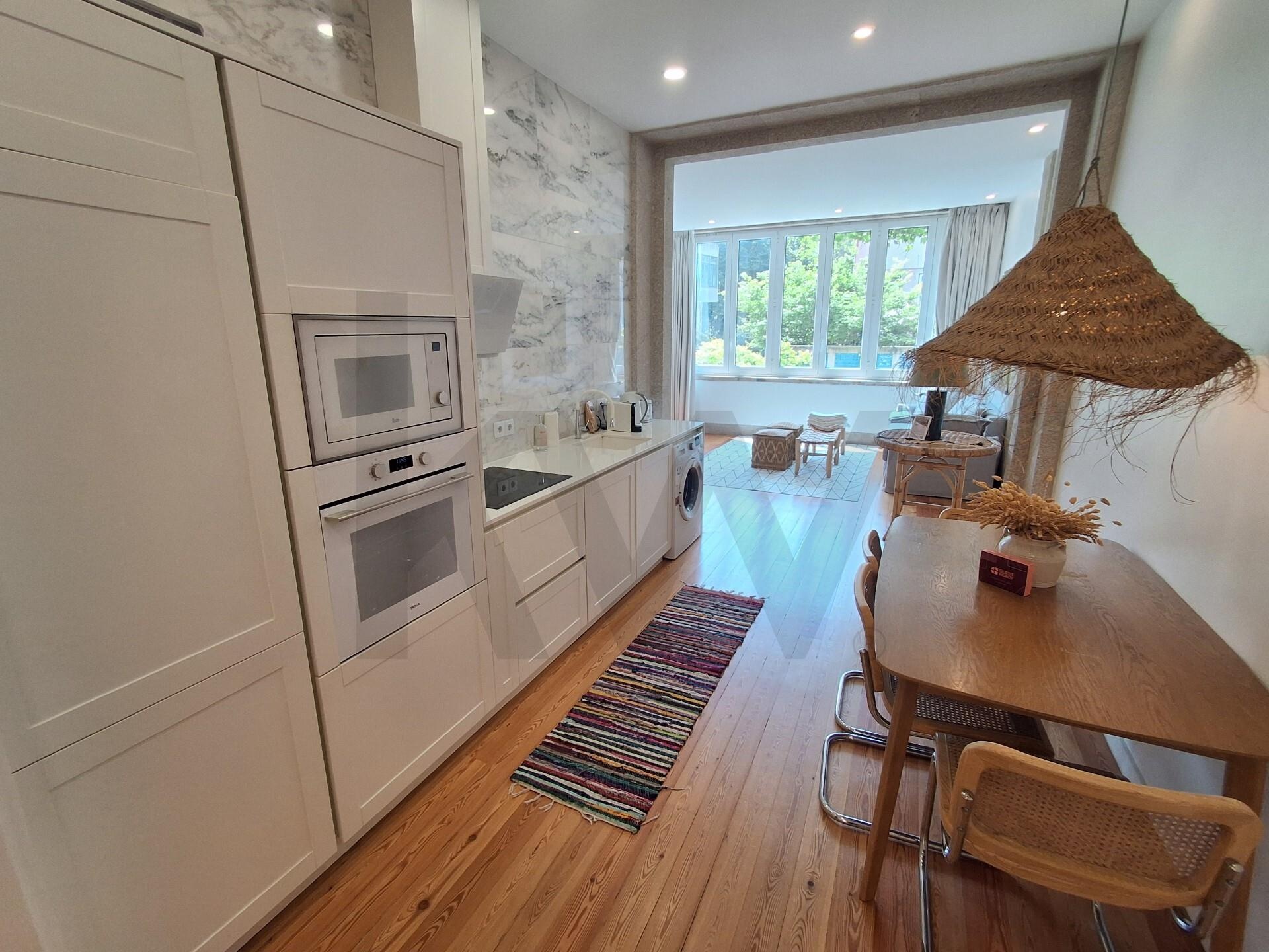 1 Bedroom Home for Sale in Porto - Portugal - 3