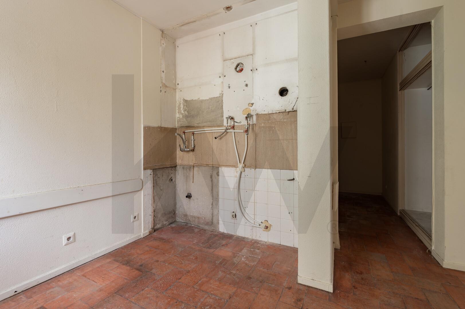 Apartamento T1 à Venda em Seixal - Portugal - 2