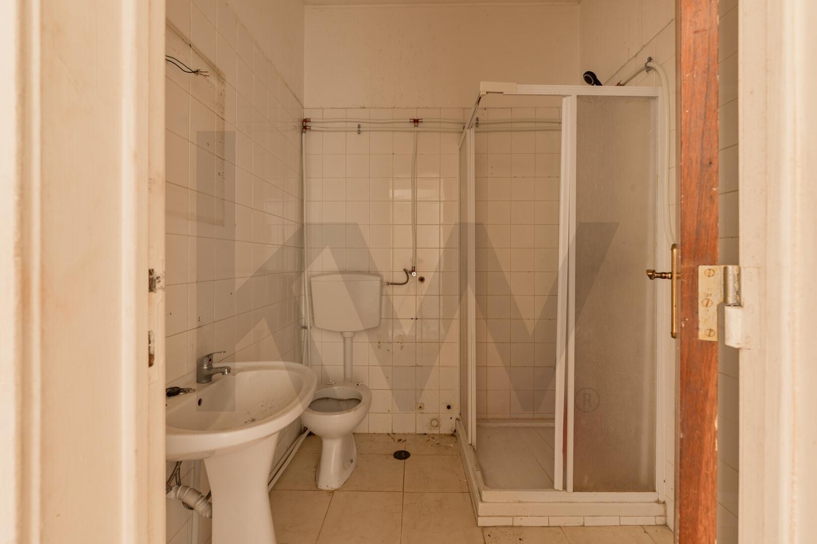 Apartamento T1 à Venda em Seixal - Portugal - 6