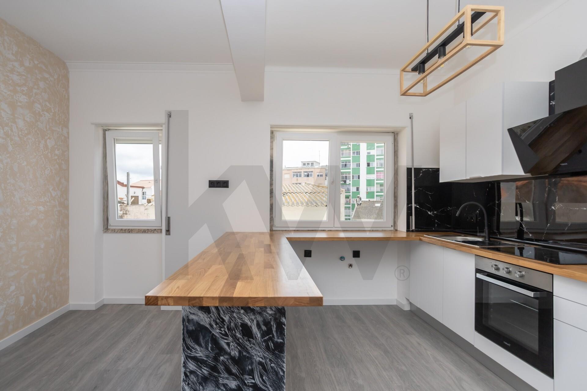 Apartamento T1 à Venda em Seixal - Portugal - 3