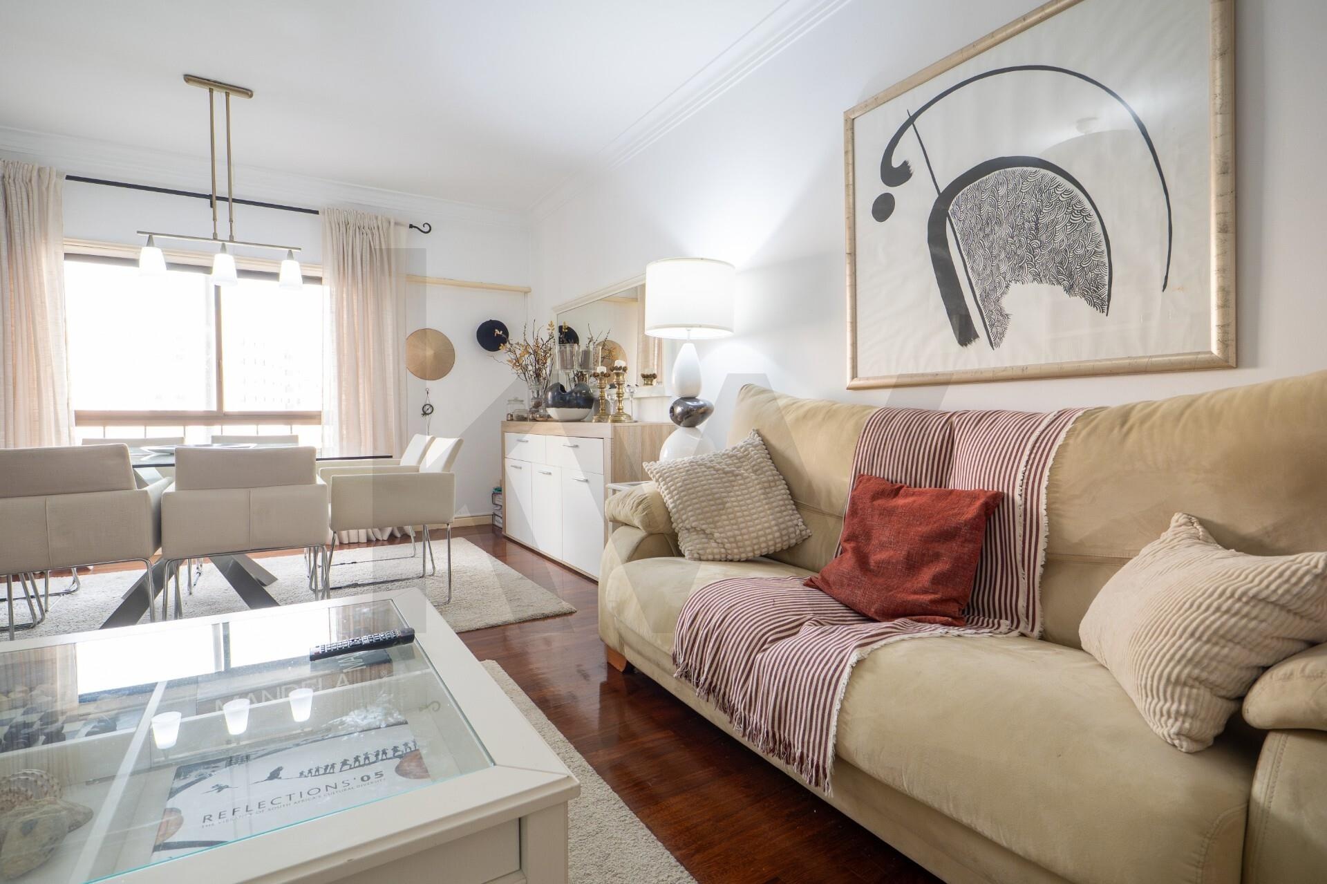 Apartamento T2 à Venda em Agualva-Cacém - Lisboa - Portugal - 8