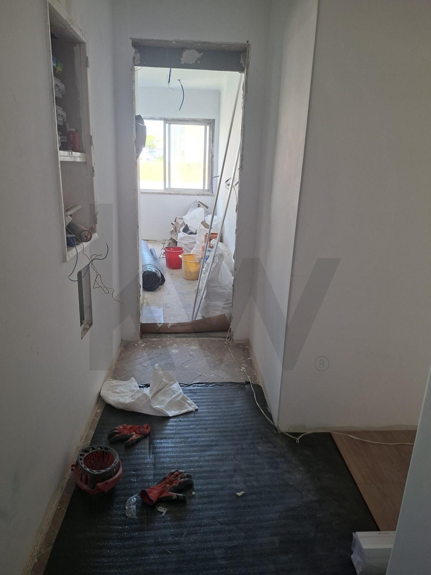 Apartamento T2 à Venda em Agualva-Cacém - Lisboa - Portugal - 5