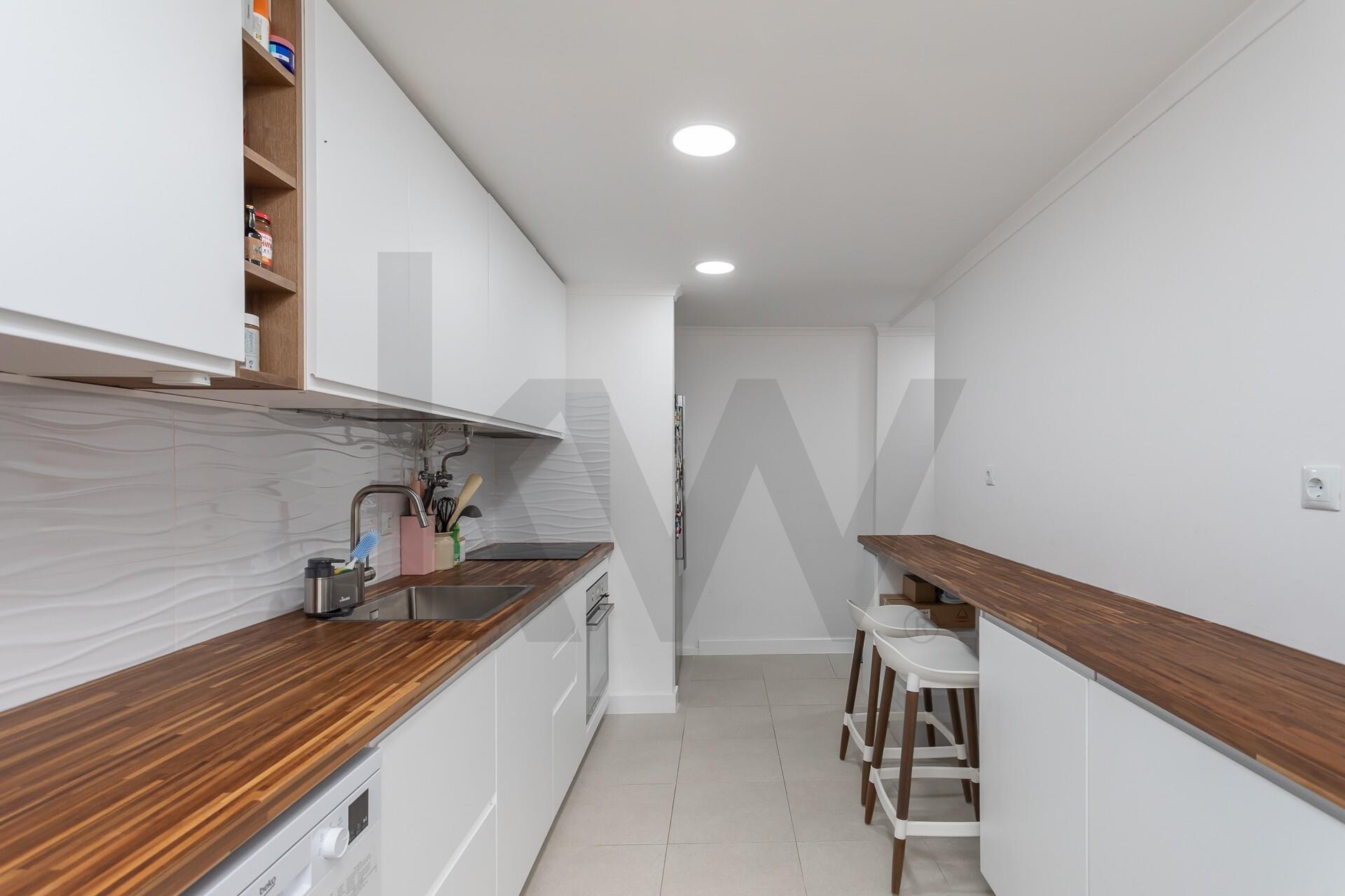 Apartamento T2 à Venda em Agualva-Cacém - Lisboa - Portugal - 5