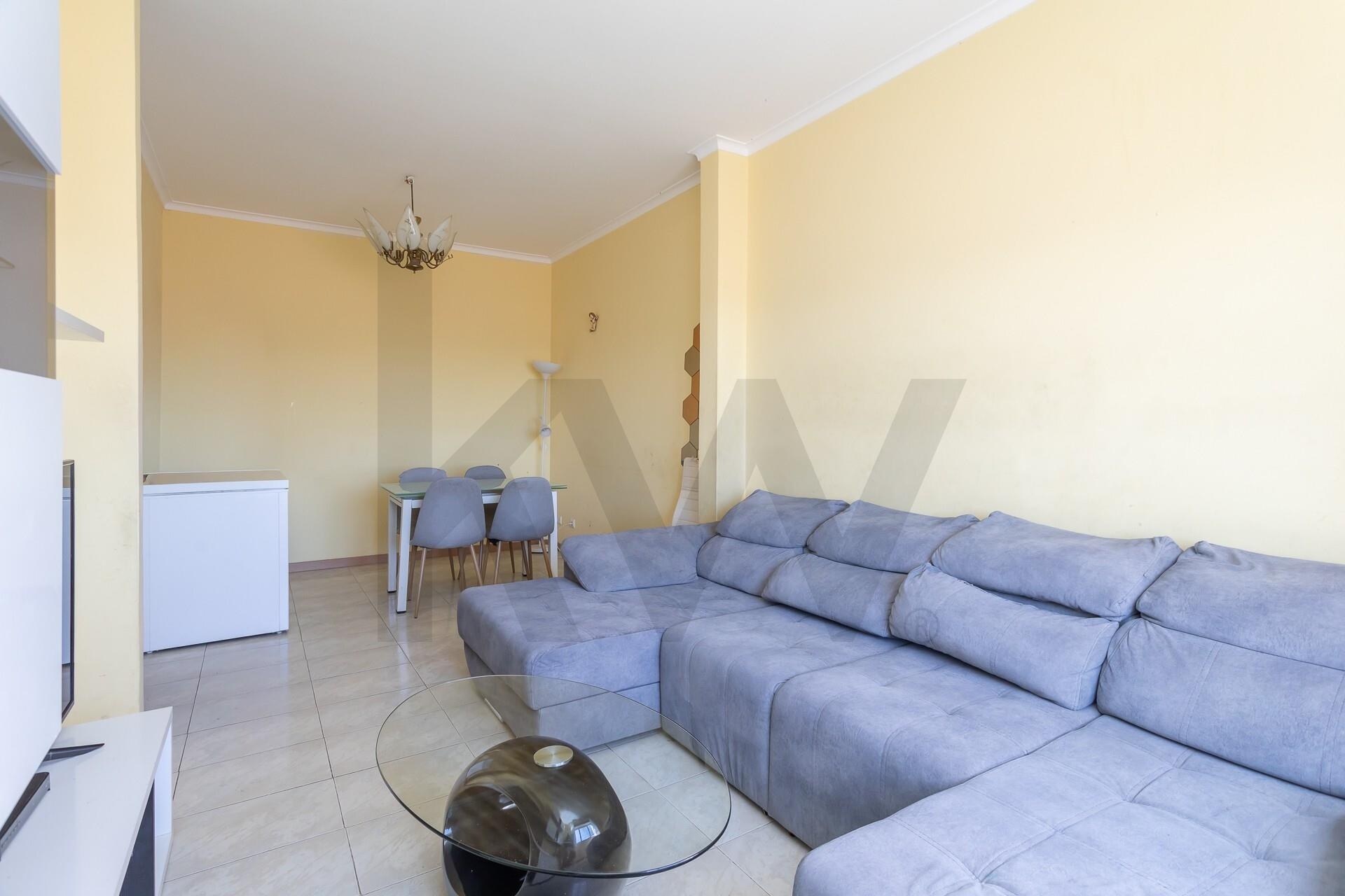 Apartamento T2 à Venda em Agualva-Cacém - Lisboa - Portugal - 8