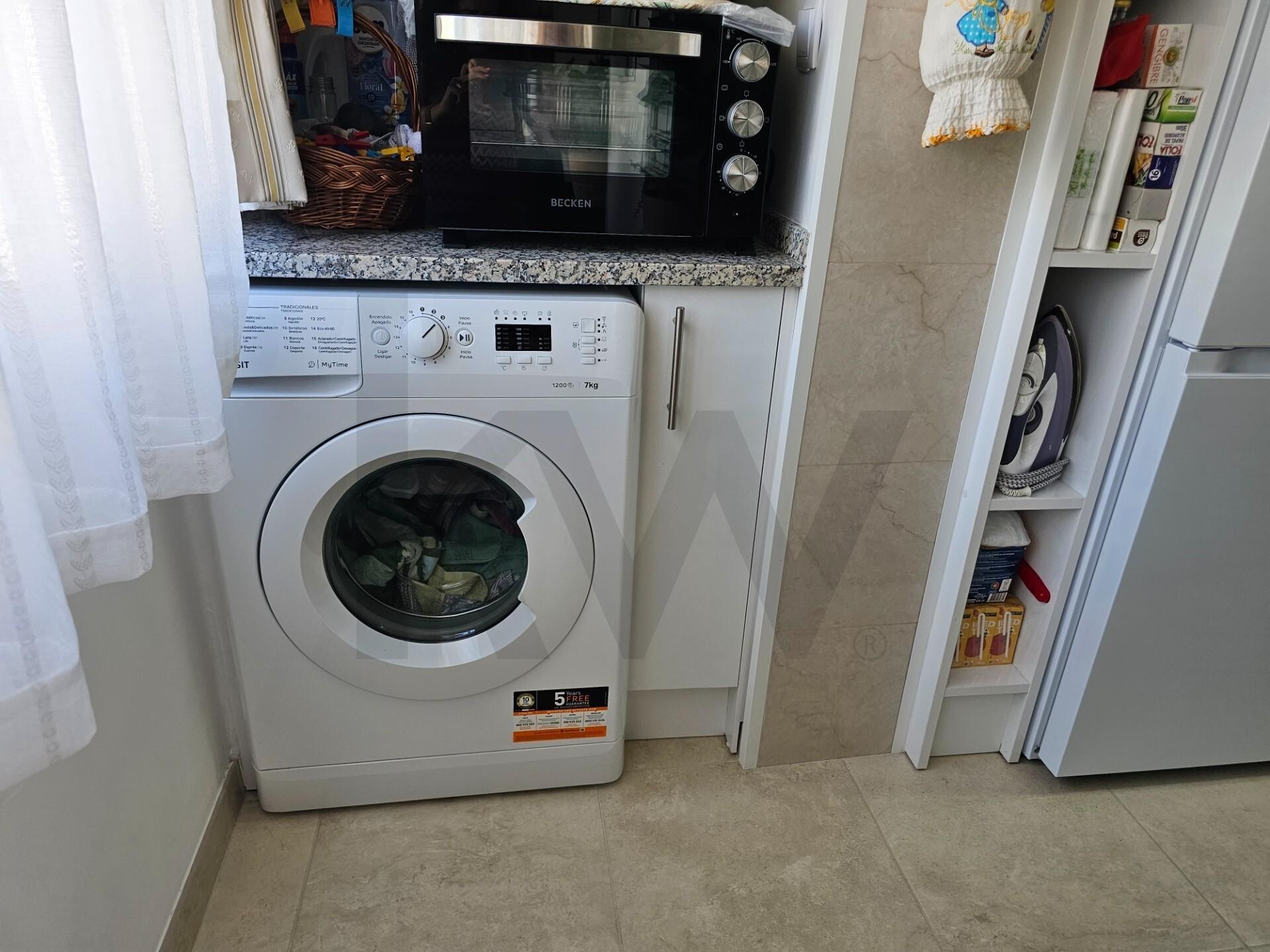 Apartamento T2 à Venda em Agualva-Cacém - Lisboa - Portugal - 5