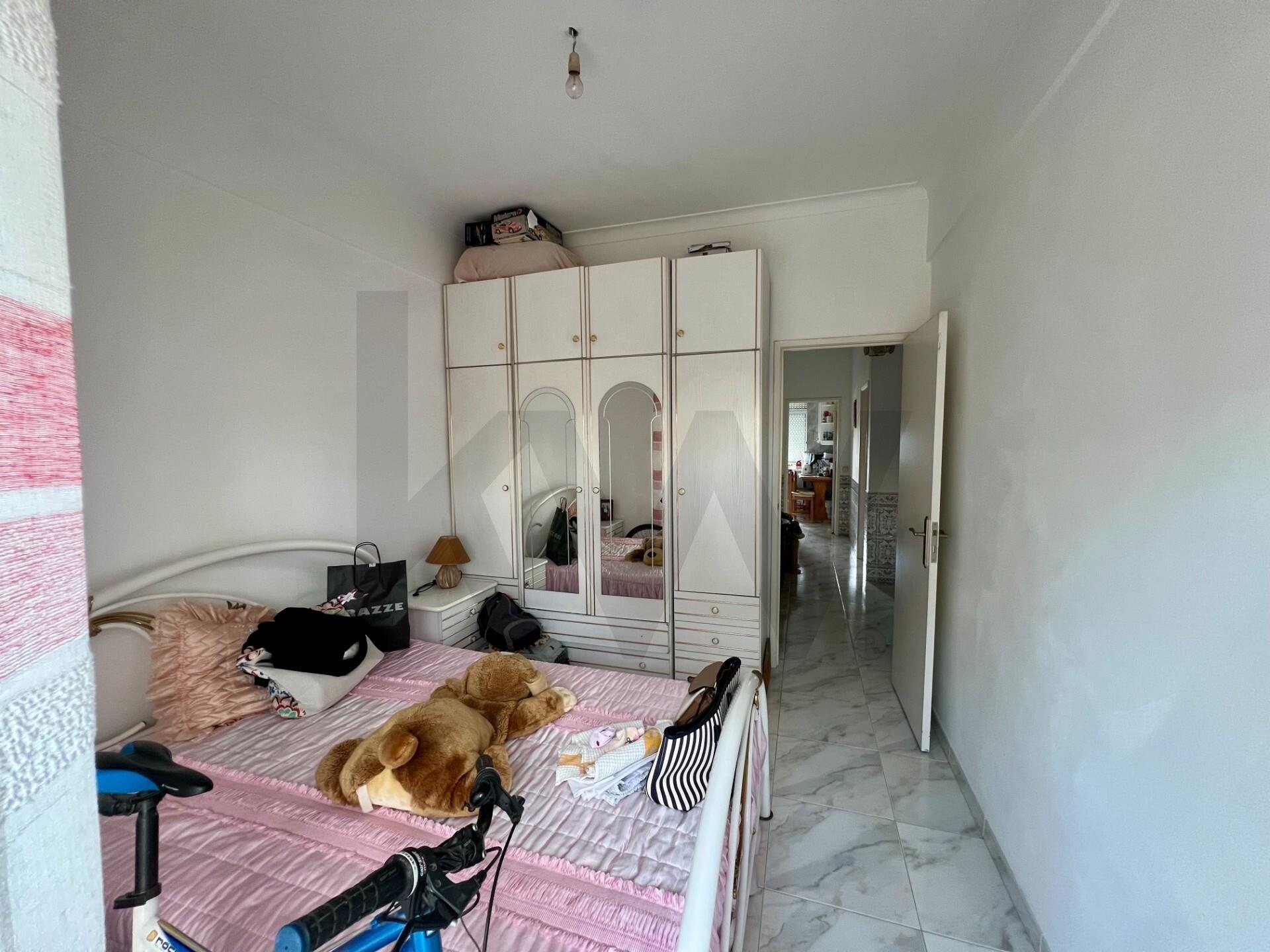 Apartamento T2 à Venda em Agualva-Cacém - Lisboa - Portugal - 8