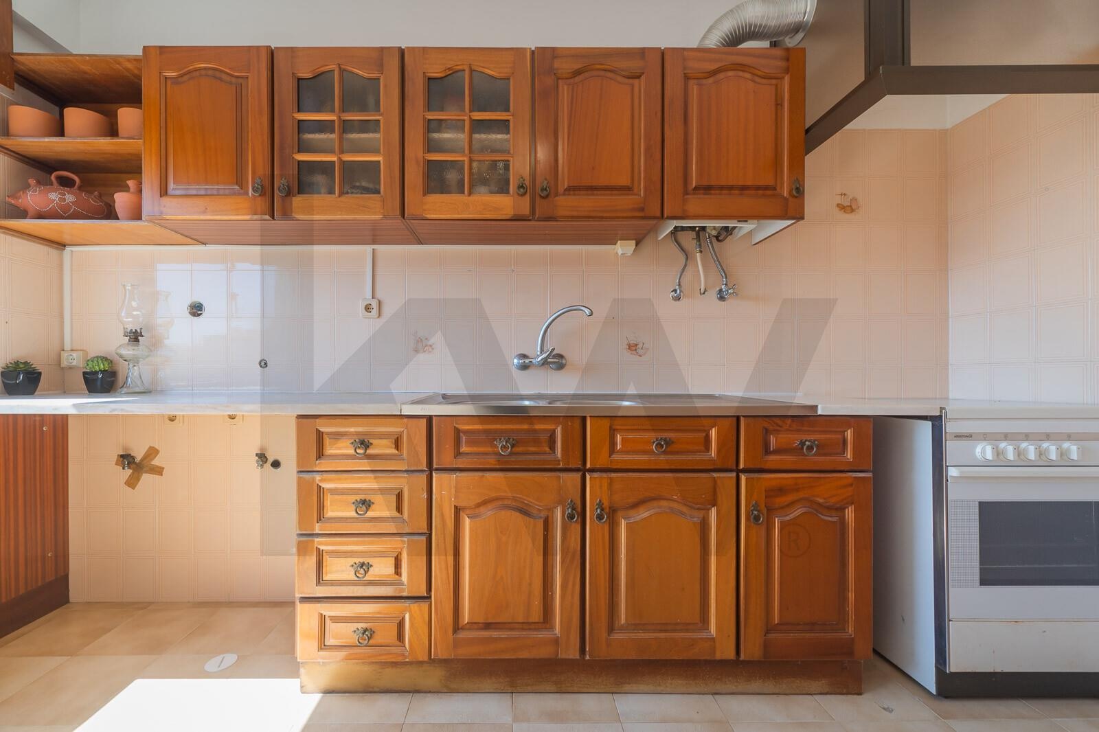 Apartamento T2 à Venda em Agualva-cacém - Lisboa - Portugal - 6