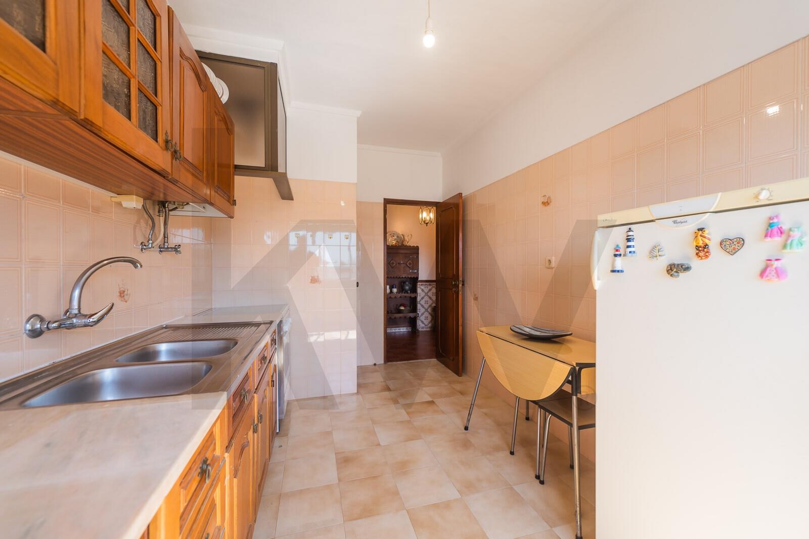 Apartamento T2 à Venda em Agualva-cacém - Lisboa - Portugal - 7
