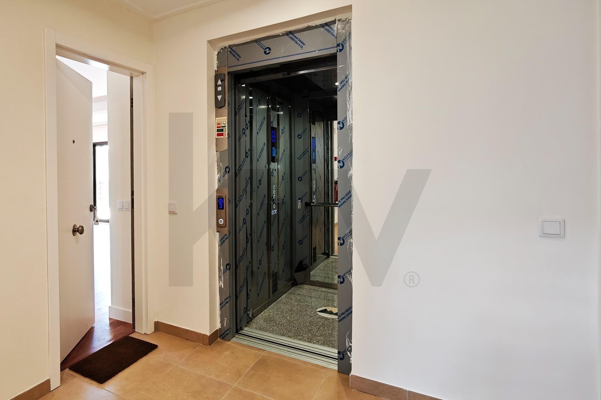 Apartamento T2 à Venda em Albufeira - Algarve - Portugal - 4