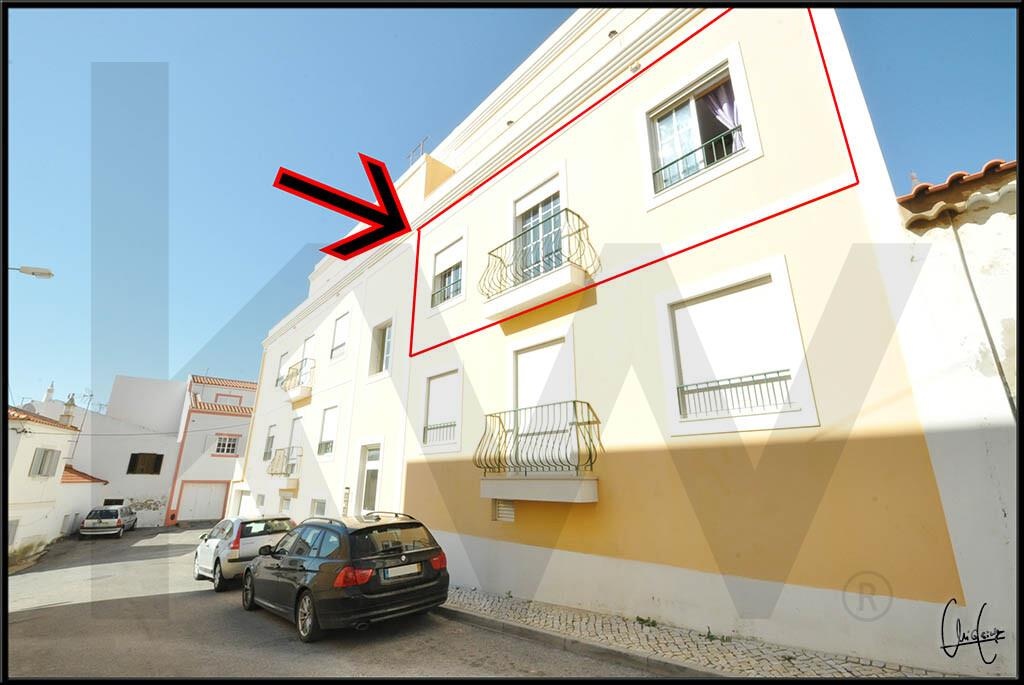 Apartamento T2 à Venda em Alcantarilha - Faro - Portugal - 2