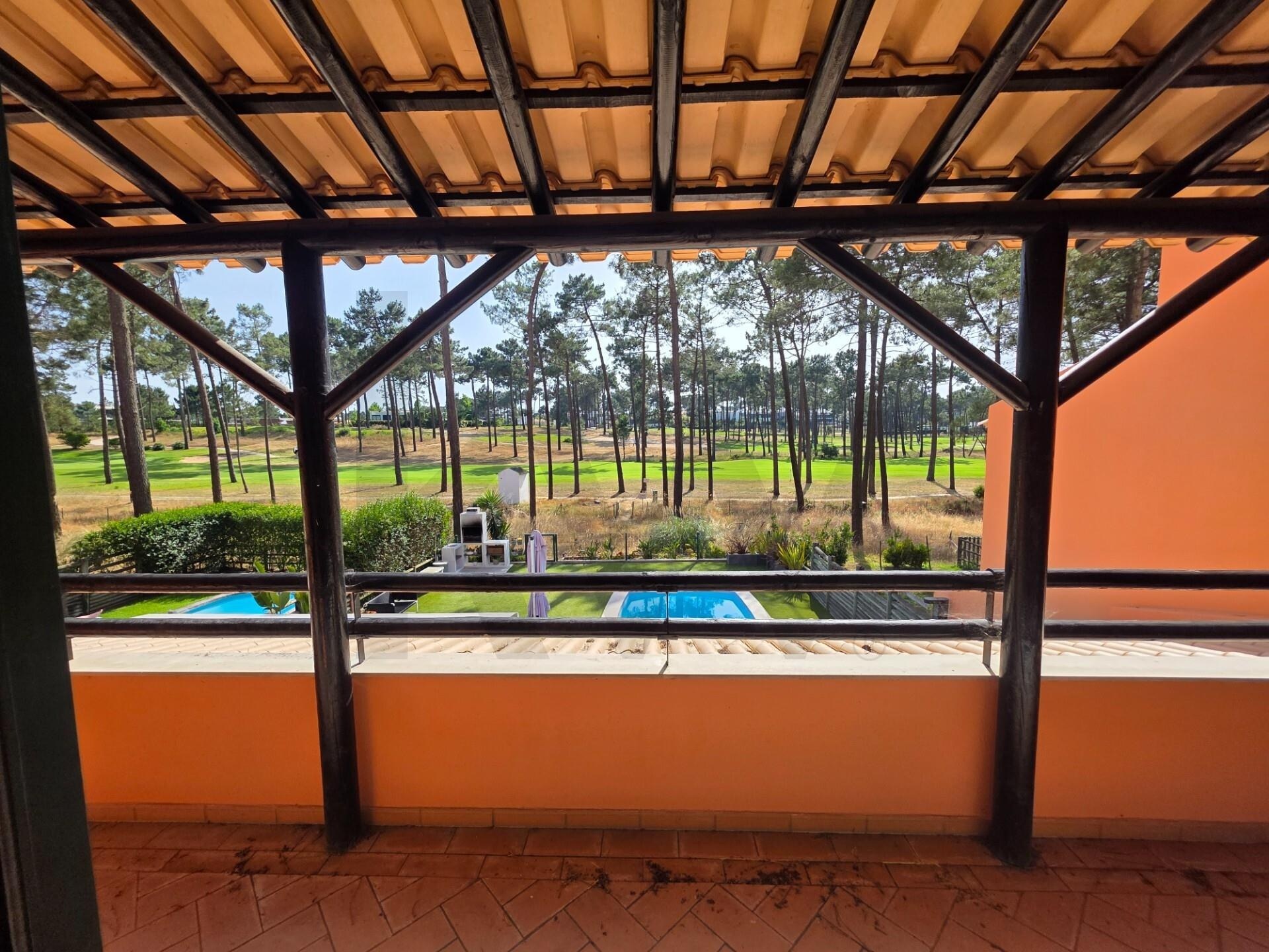 Apartamento T2 à Venda em Almada - Setúbal - Portugal - 3