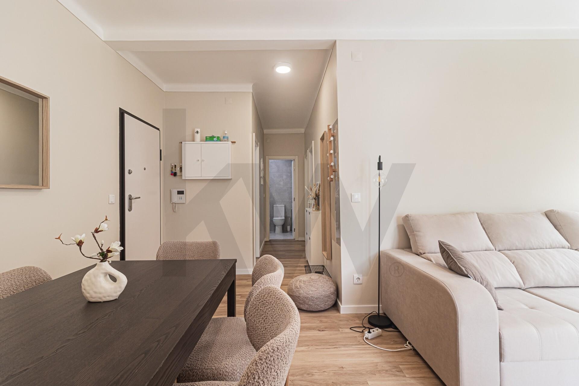 Apartamento T2 à Venda em Almada - Setúbal - Portugal - 5