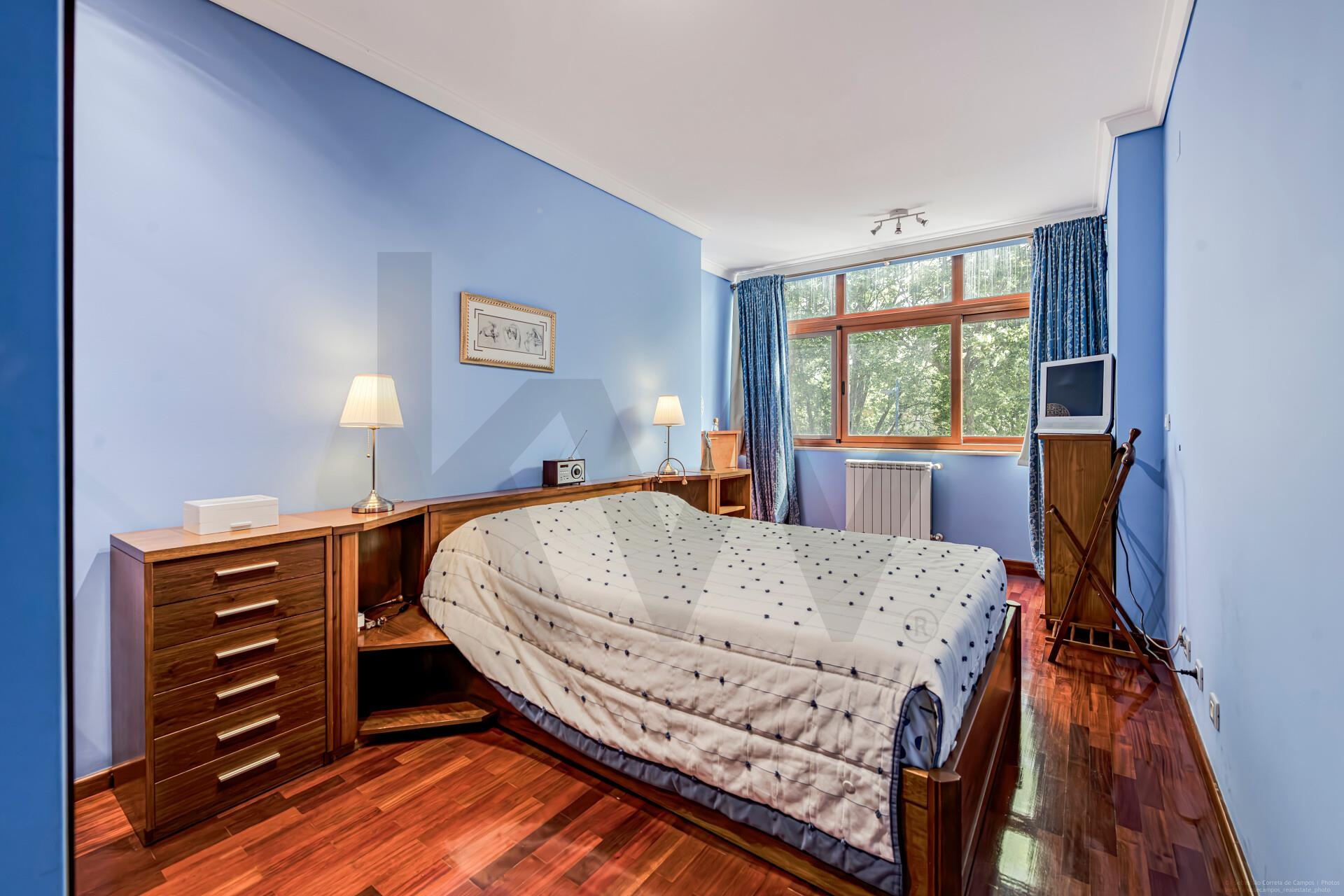 Apartamento T2 à Venda em Amadora - Lisboa - Portugal - 3