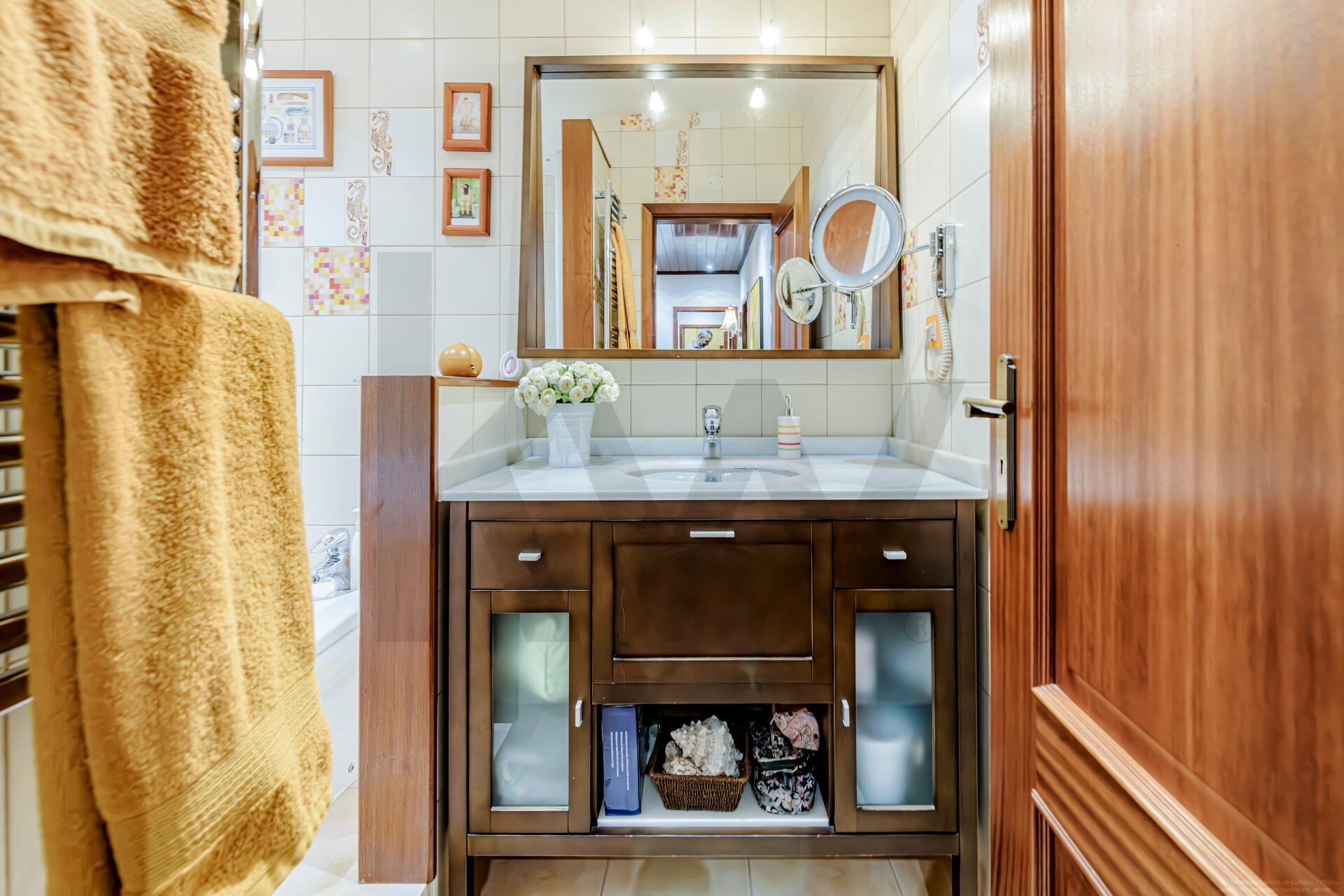 Apartamento T2 à Venda em Amadora - Lisboa - Portugal - 5