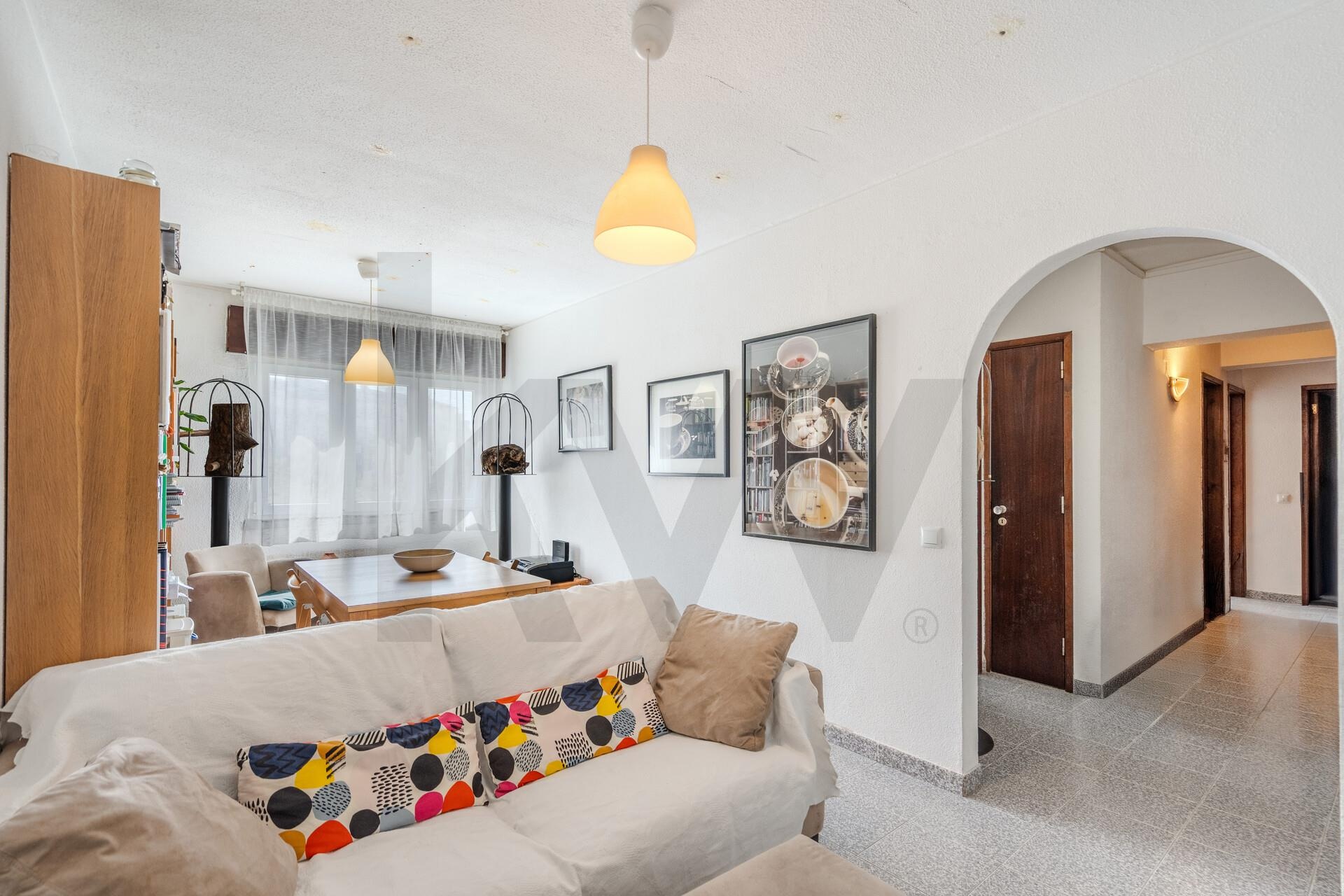 Apartamento T2 à Venda em Amadora - Lisboa - Portugal - 3