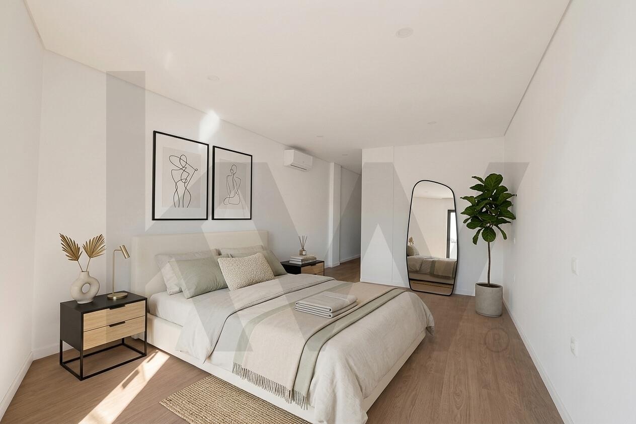 Apartamento T2 à Venda em Aveiro - Portugal - 2