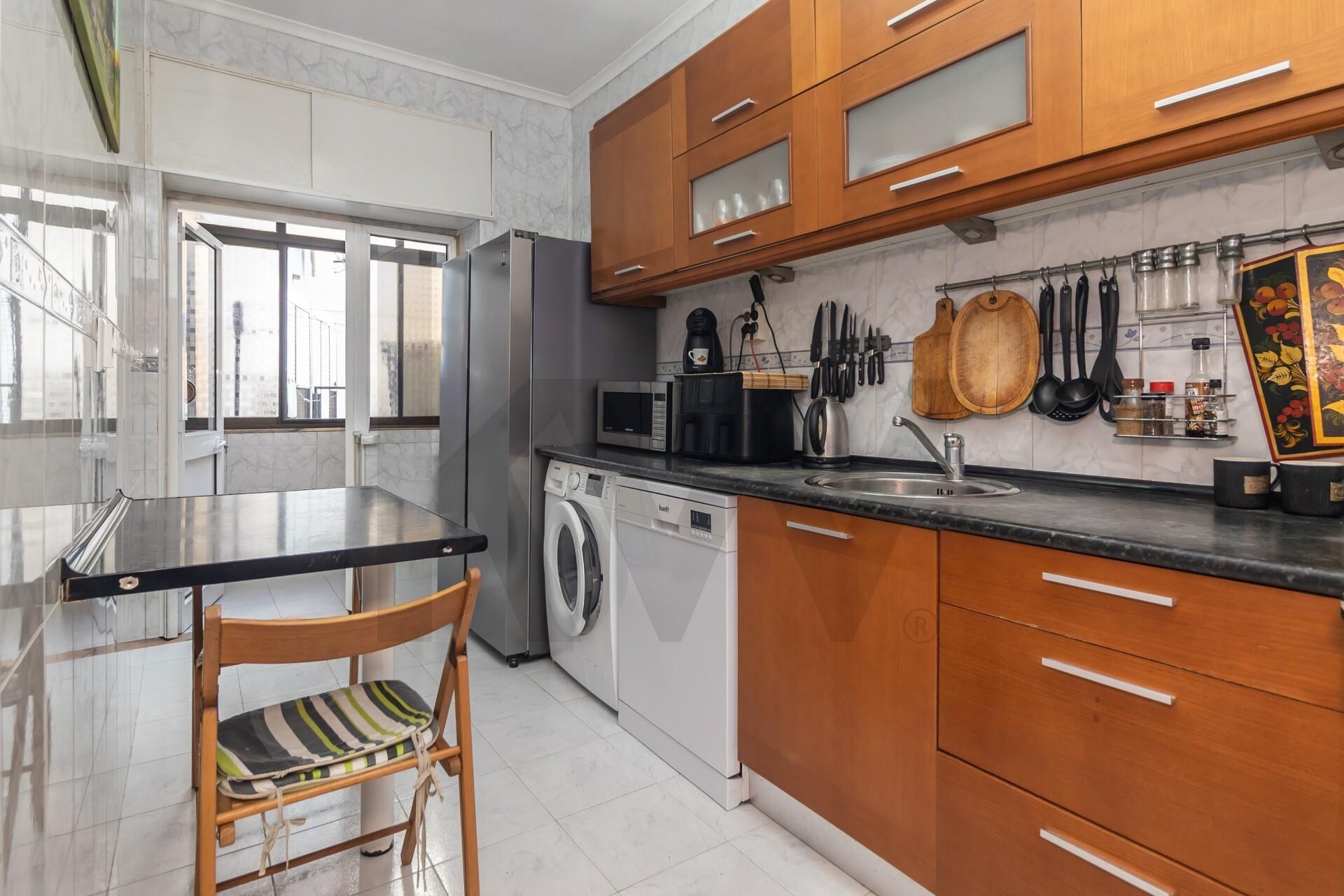 Apartamento T2 à Venda em Baixa Da Banheira - Setúbal - Portugal - 2