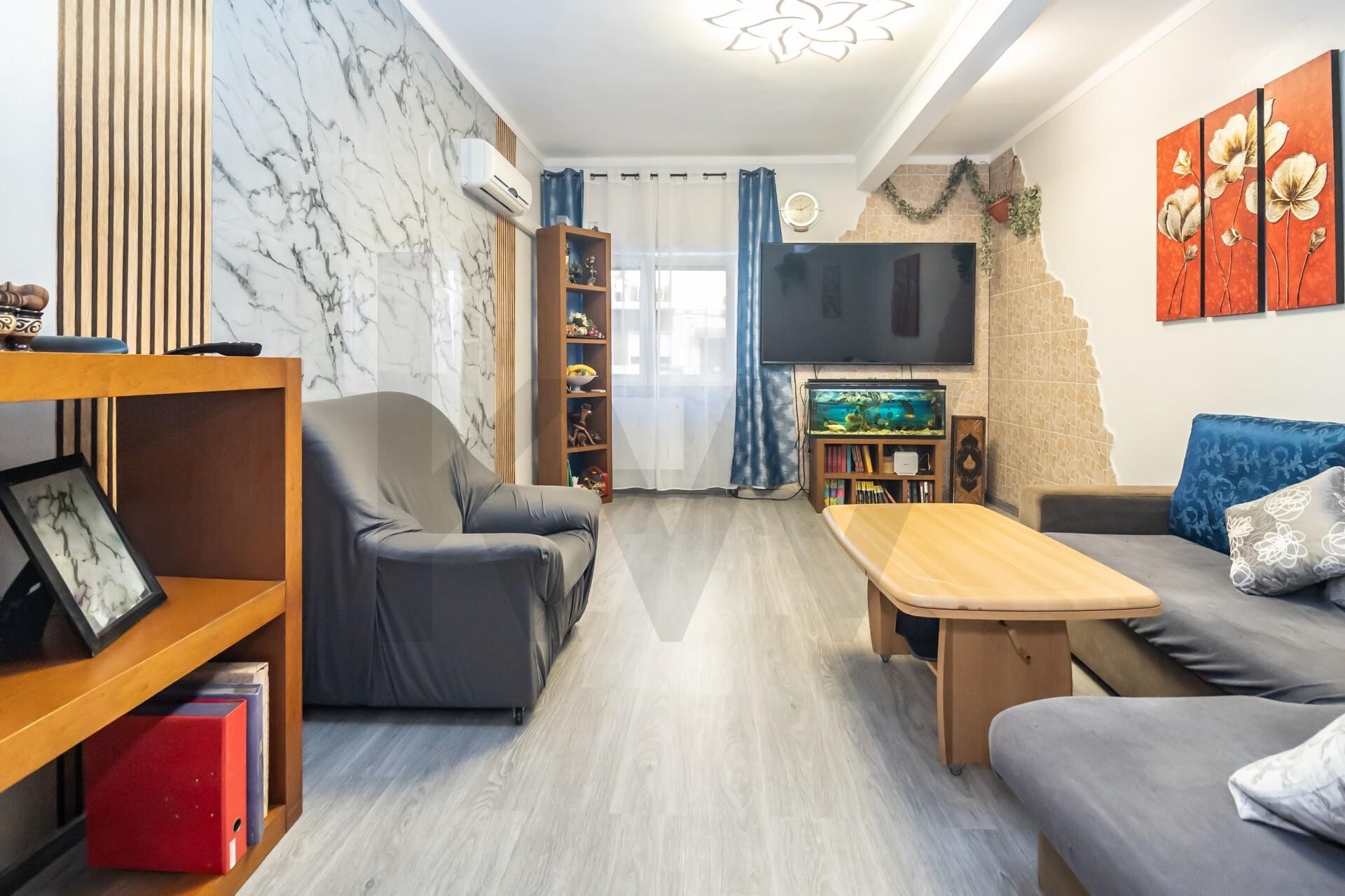 Apartamento T2 à Venda em Baixa Da Banheira - Setúbal - Portugal - 6