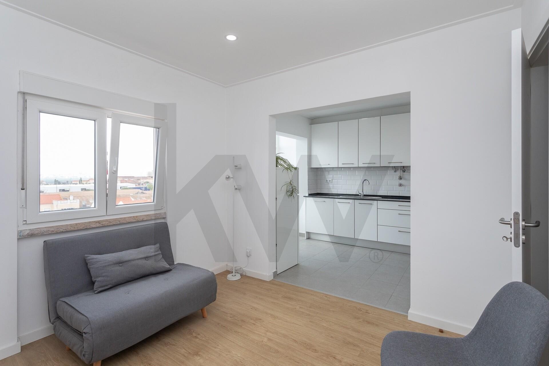 Apartamento T2 à Venda em Barreiro - Setúbal - Portugal - 4