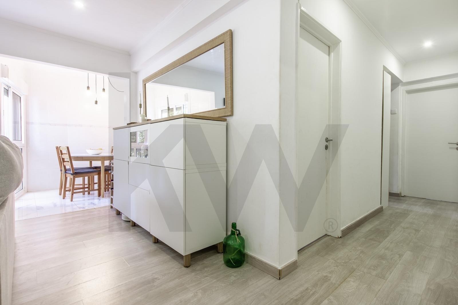 Apartamento T2 à Venda em Barreiro - Setúbal - Portugal - 3