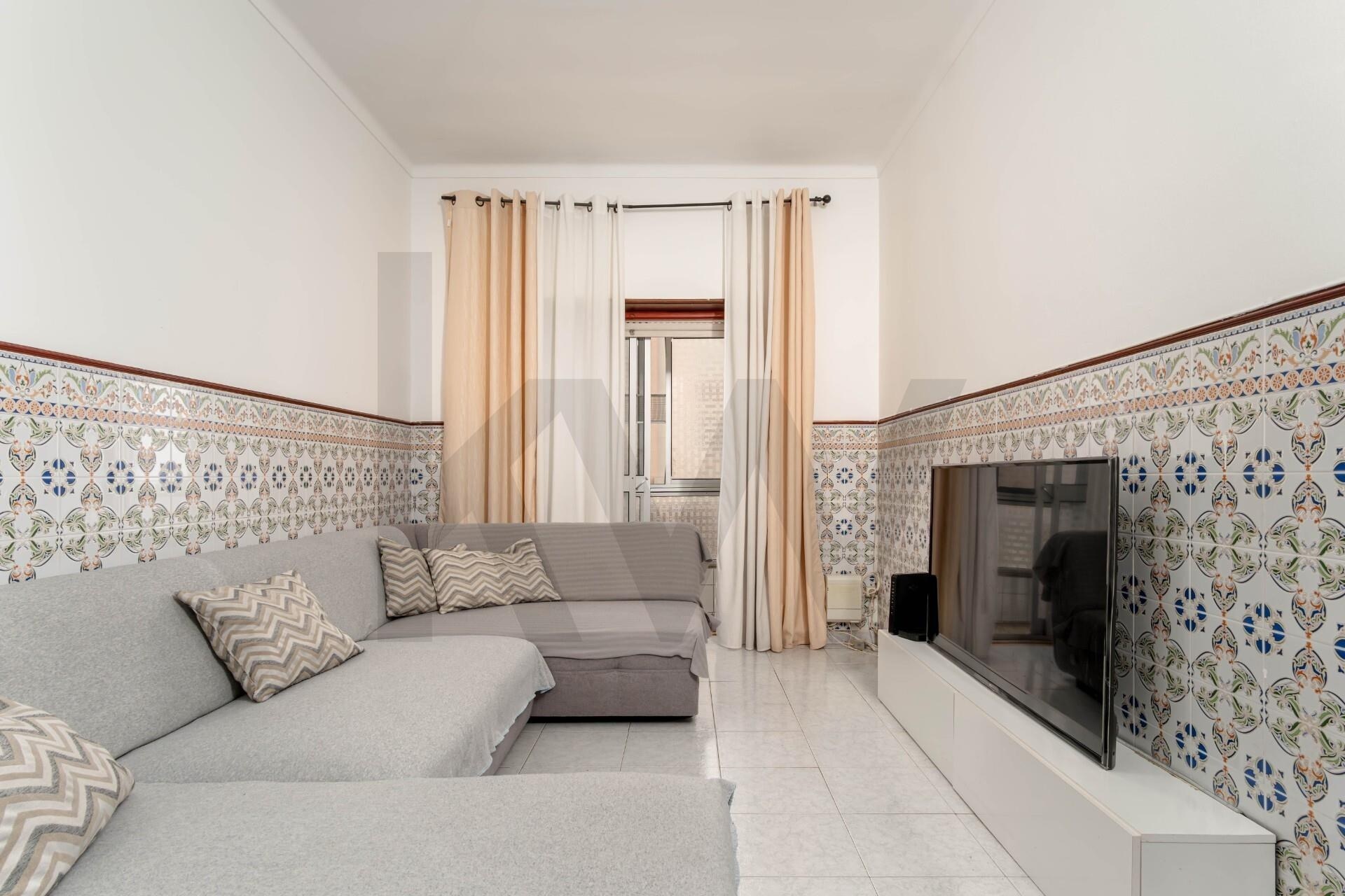 Apartamento T2 à Venda em Barreiro - Setúbal - Portugal - 2