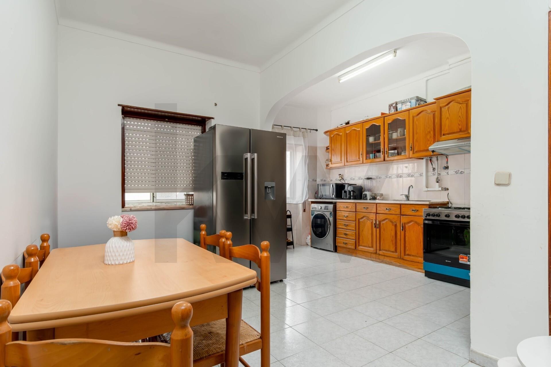 Apartamento T2 à Venda em Barreiro - Setúbal - Portugal - 4