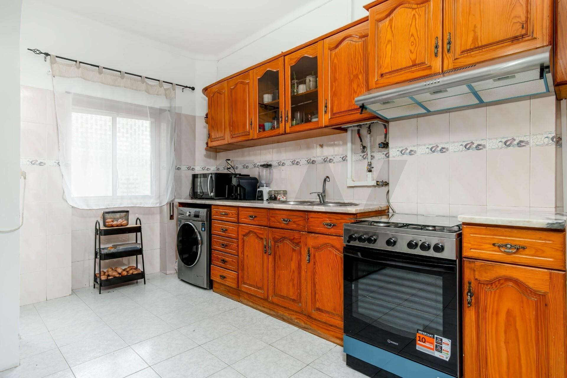 Apartamento T2 à Venda em Barreiro - Setúbal - Portugal - 6