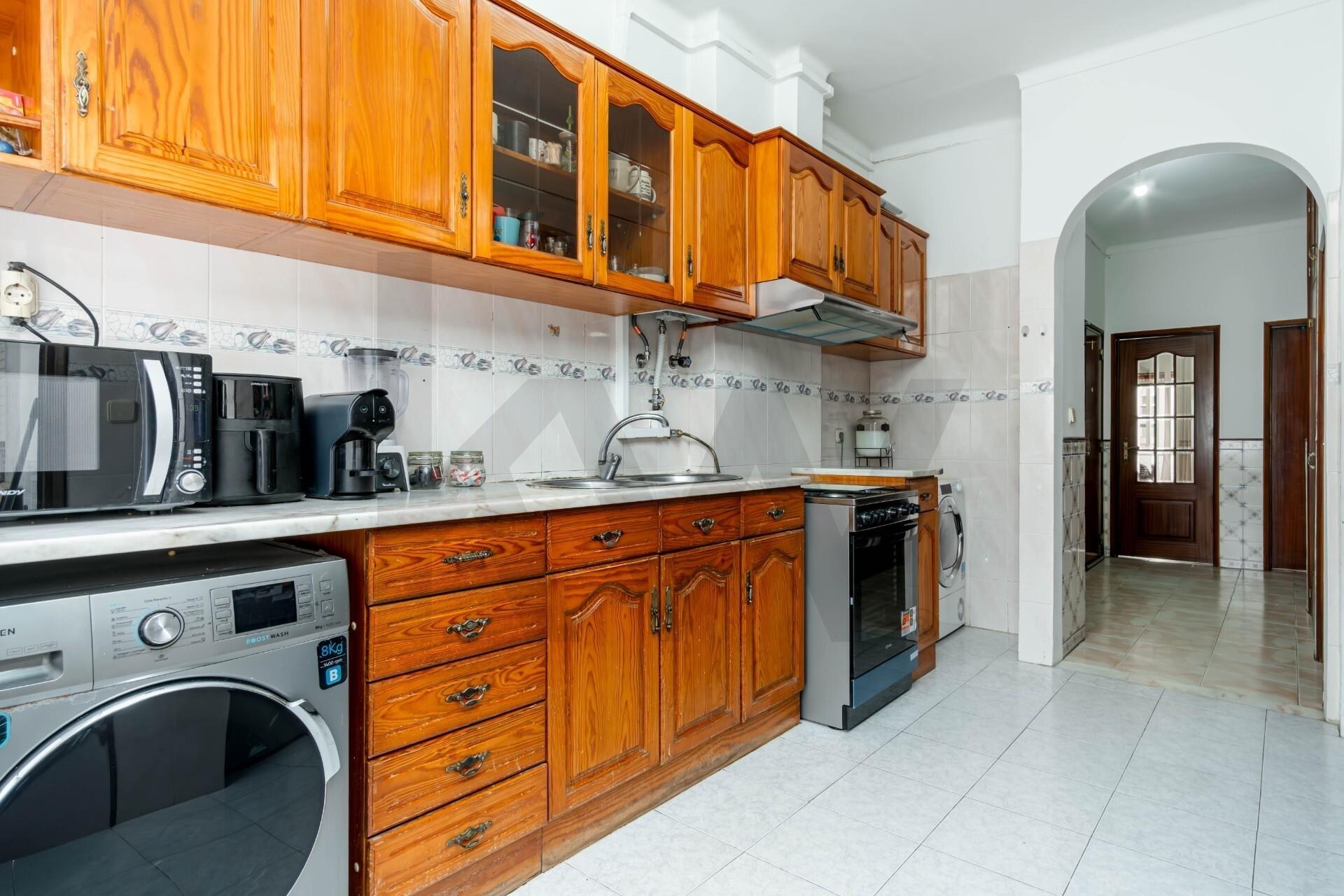 Apartamento T2 à Venda em Barreiro - Setúbal - Portugal - 8