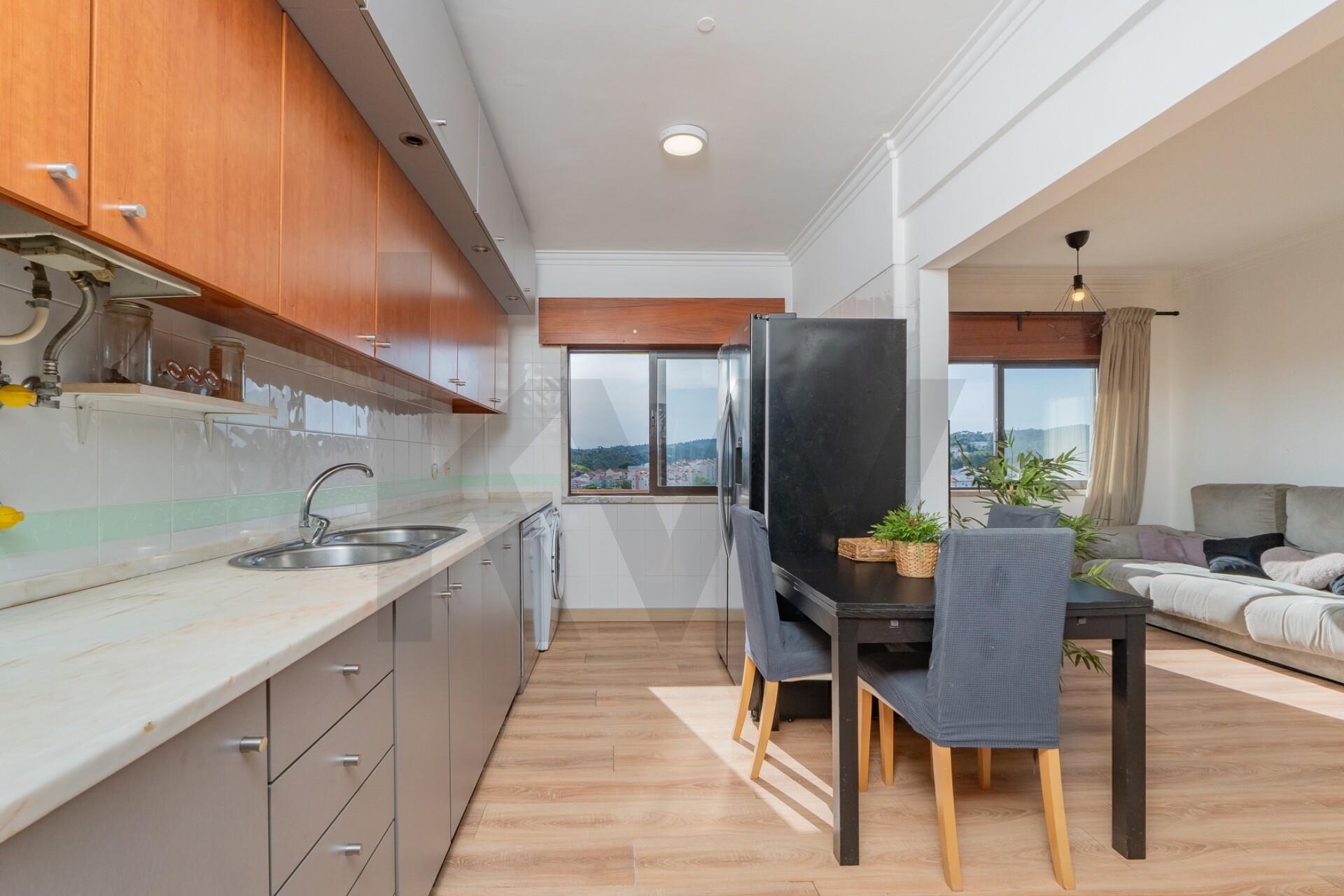 Apartamento T2 à Venda em Belas - Lisboa - Portugal - 8