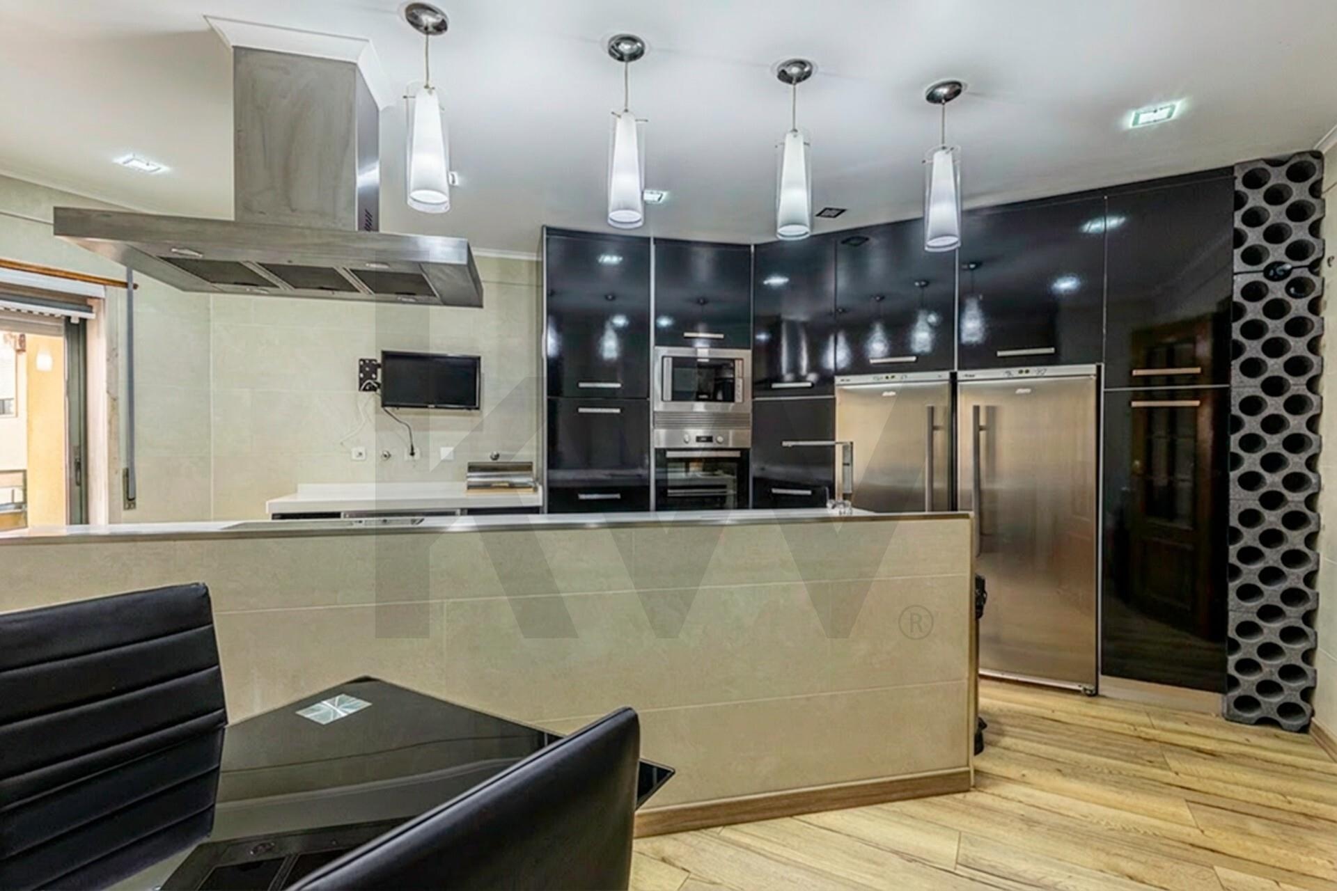 Apartamento T2 à Venda em Belas - Lisboa - Portugal - 5