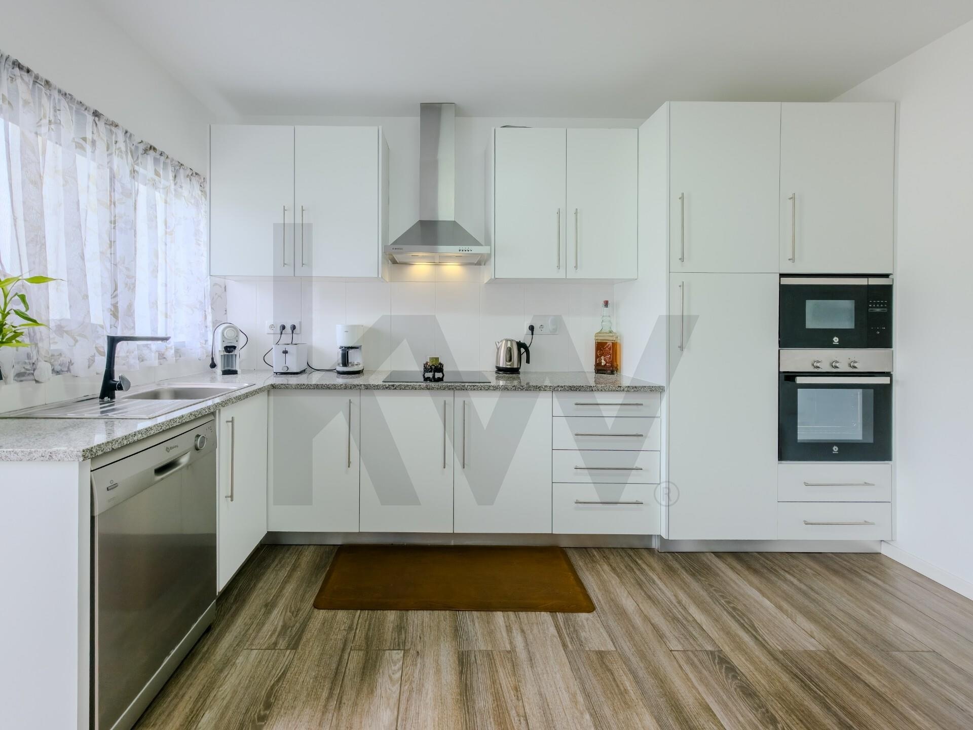 Apartamento T2 à Venda em Cabouco - Ilha De São Miguel - Portugal - 4