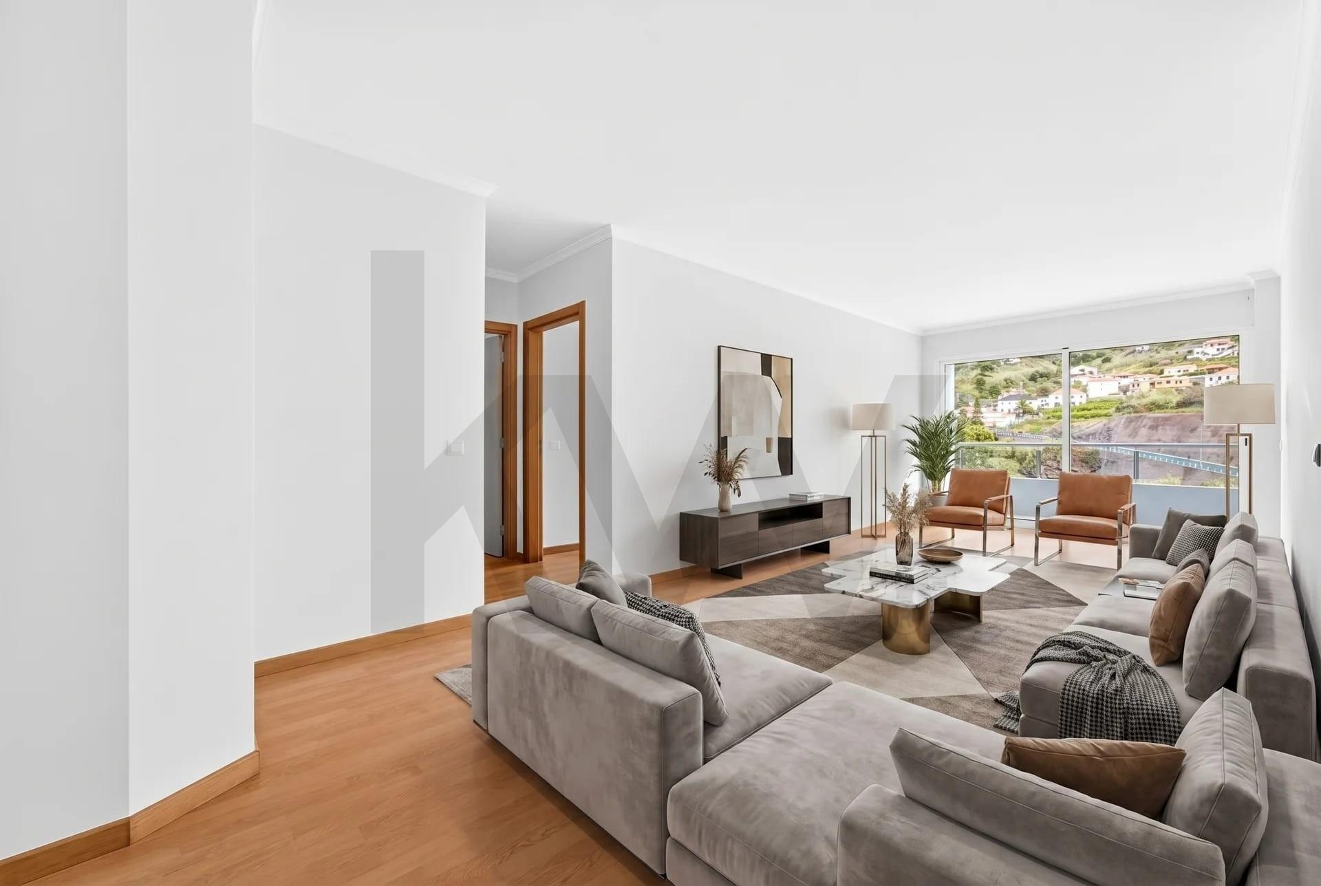 Apartamento T2 à Venda em Caniço - Ilha Da Madeira - Portugal - 2