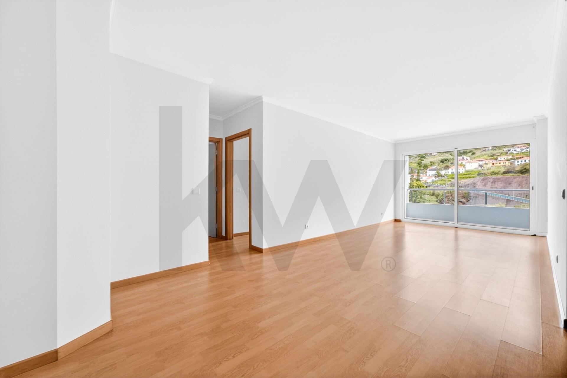 Apartamento T2 à Venda em Caniço - Ilha Da Madeira - Portugal - 3
