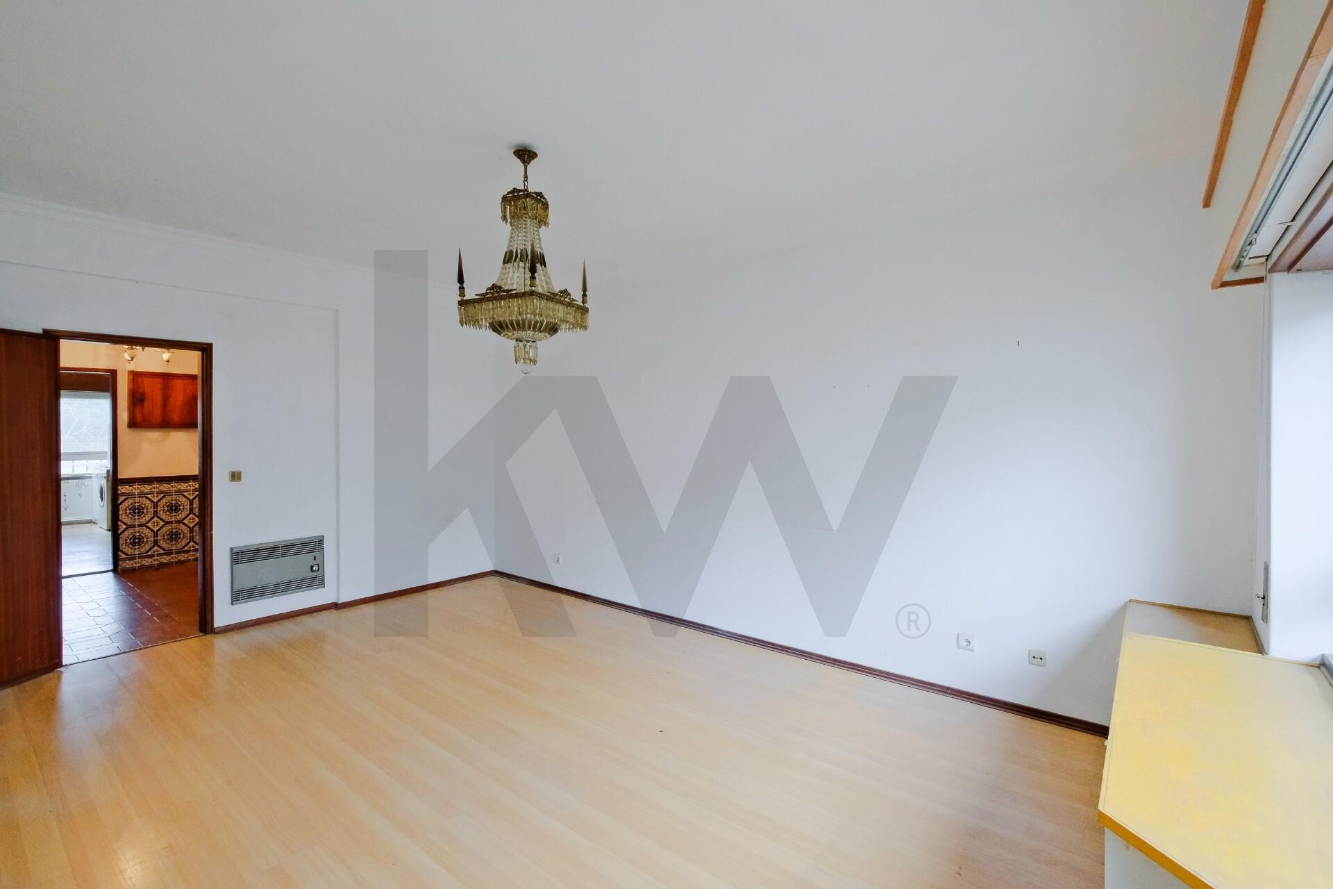 Apartamento T2 à Venda em Carcavelos - Lisboa - Portugal - 3