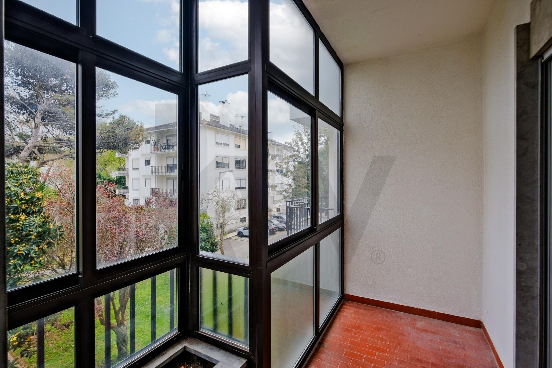 Apartamento T2 à Venda em Carcavelos - Lisboa - Portugal - 4