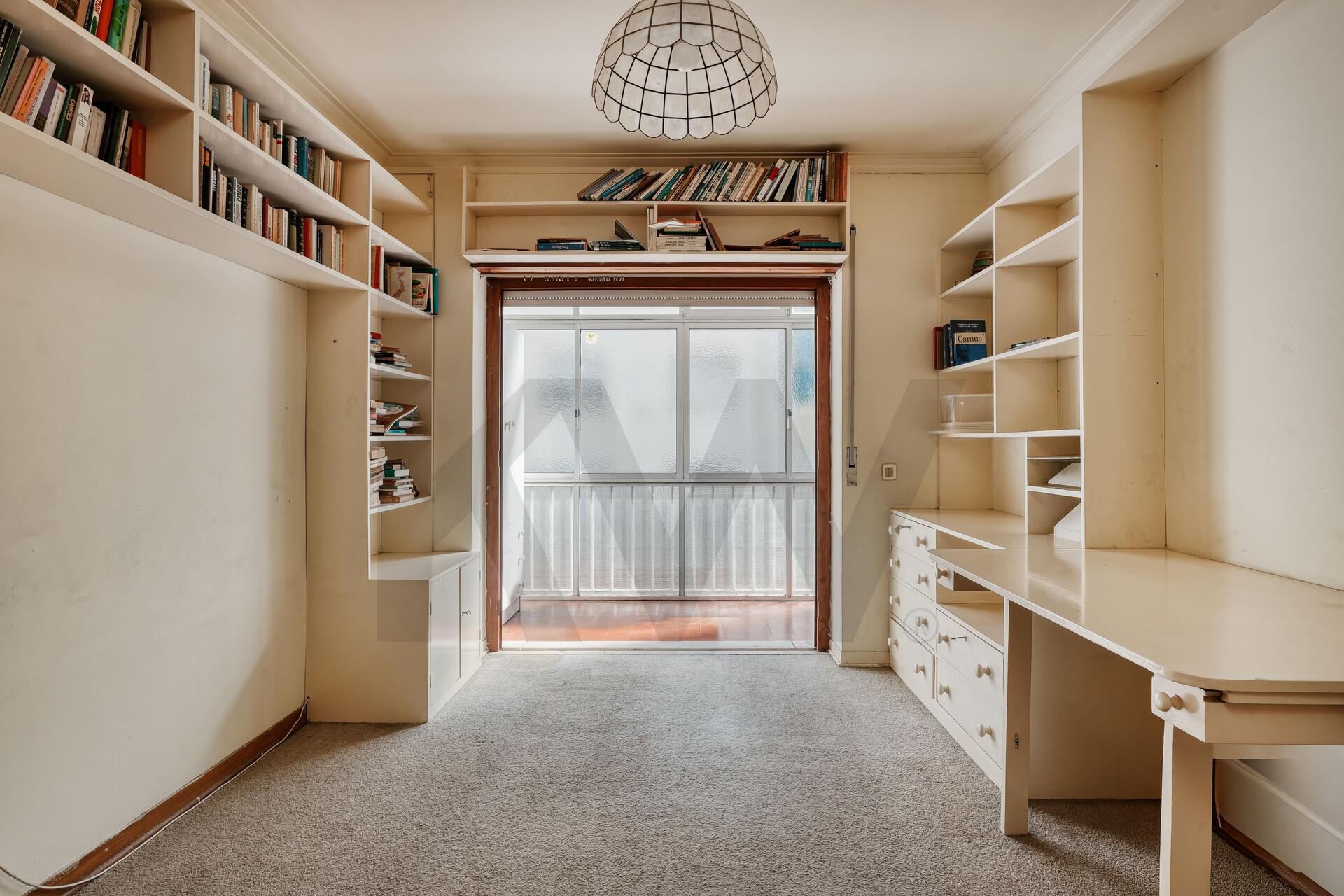 2 Bedroom Home for Sale in Carcavelos - Lisbon - Portugal - 3