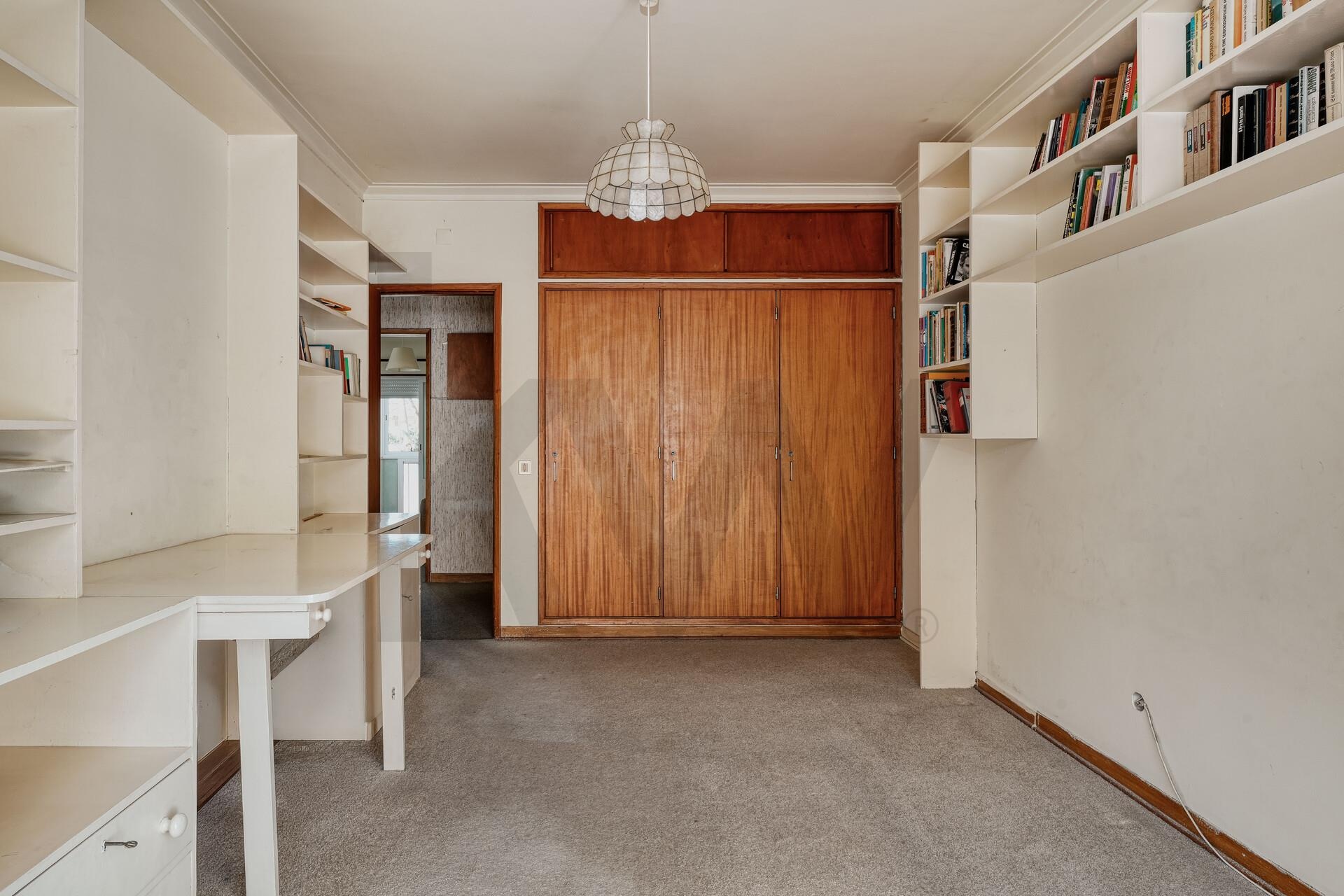 2 Bedroom Home for Sale in Carcavelos - Lisbon - Portugal - 5