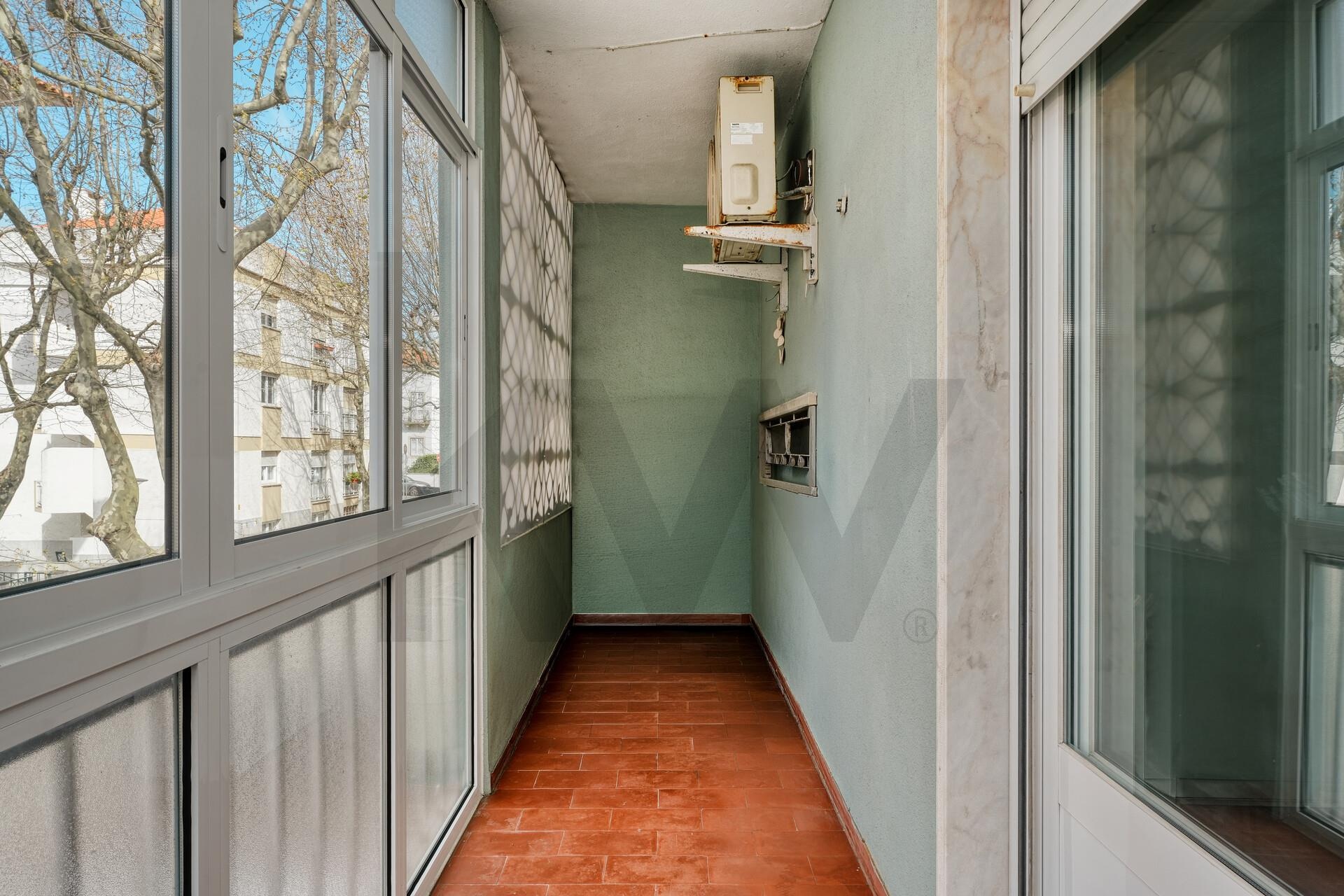 2 Bedroom Home for Sale in Carcavelos - Lisbon - Portugal - 8
