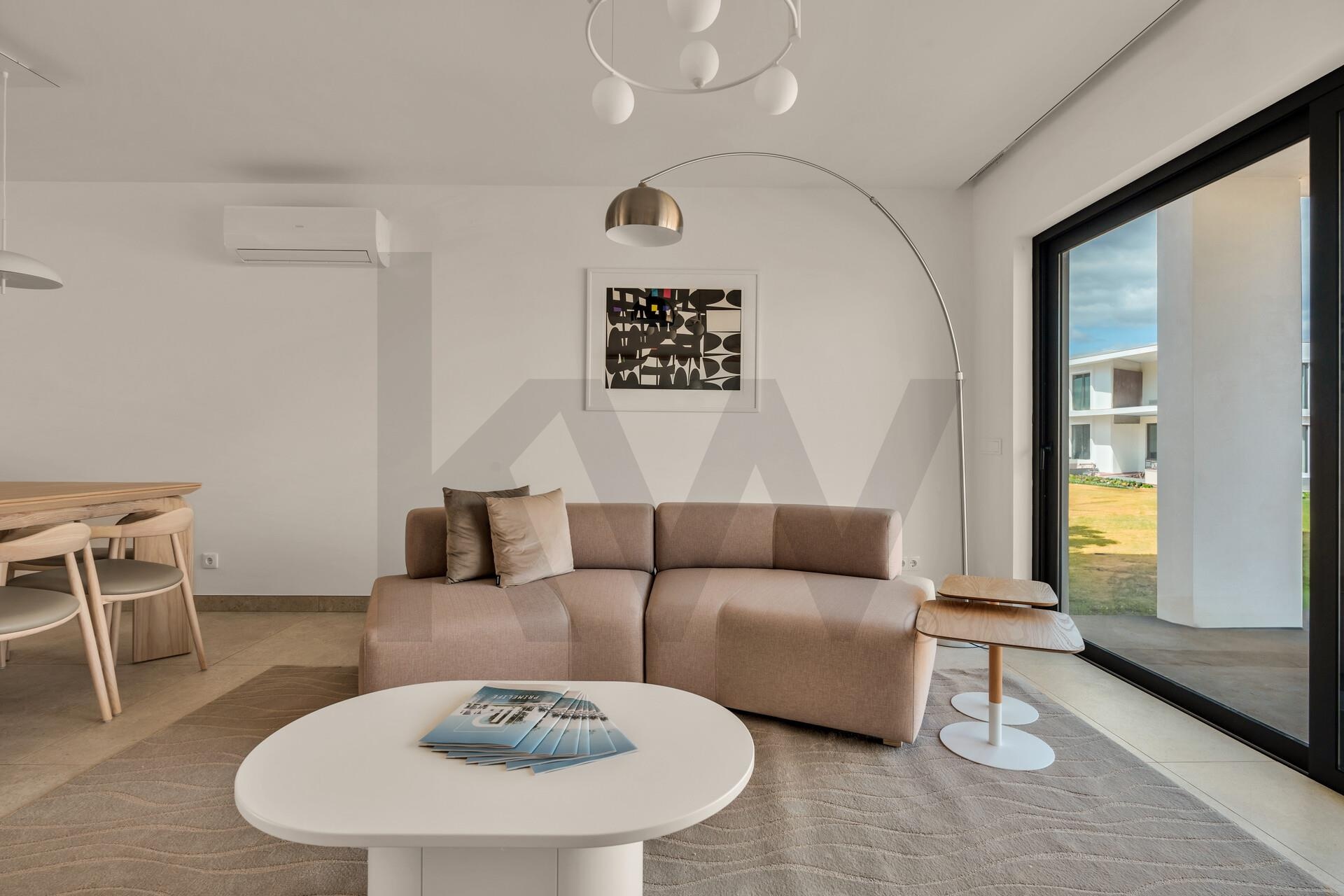 Apartamento T2 à Venda em Carvoeiro - Algarve - Portugal - 1