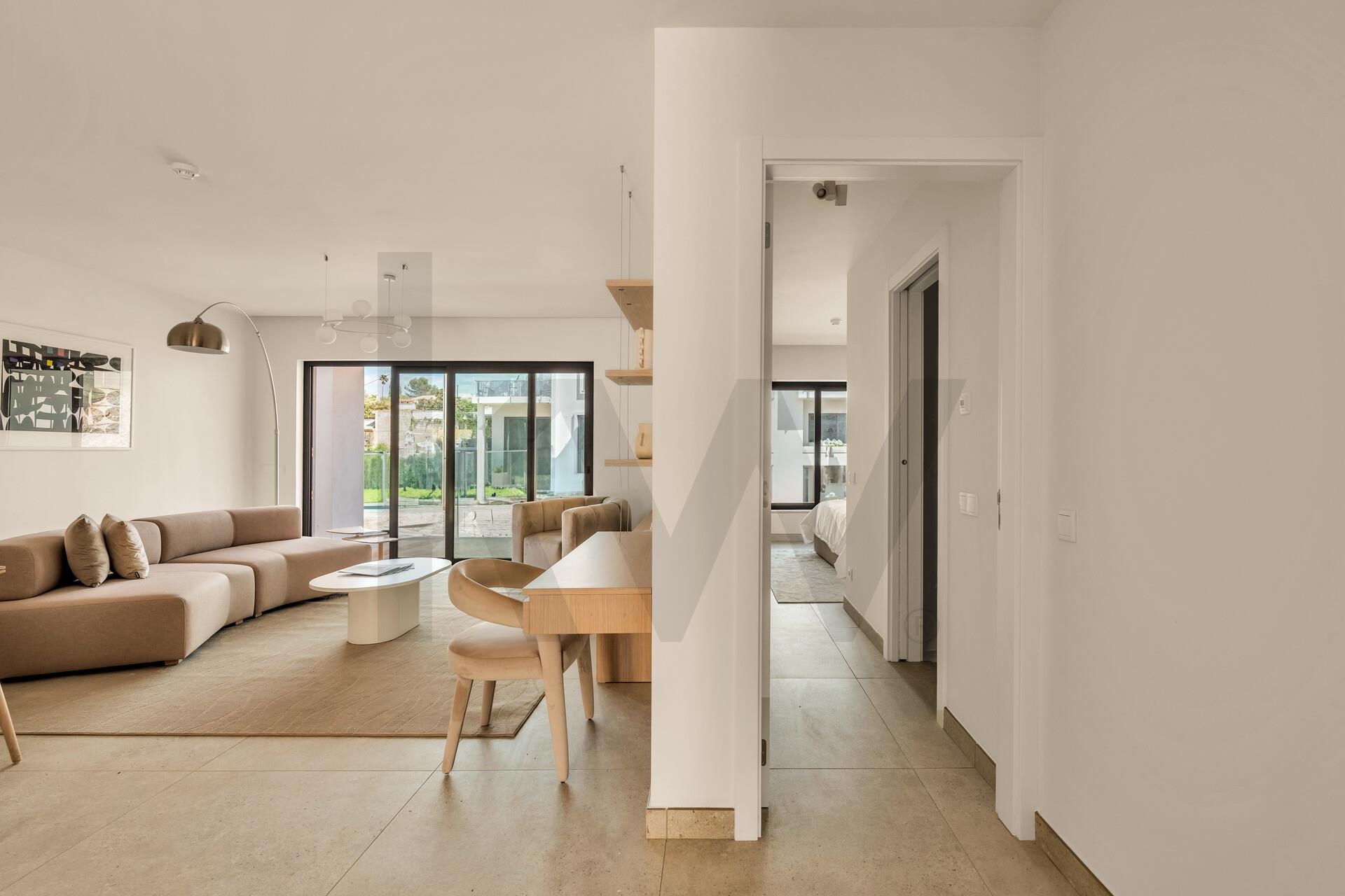 Apartamento T2 à Venda em Carvoeiro - Algarve - Portugal - 3