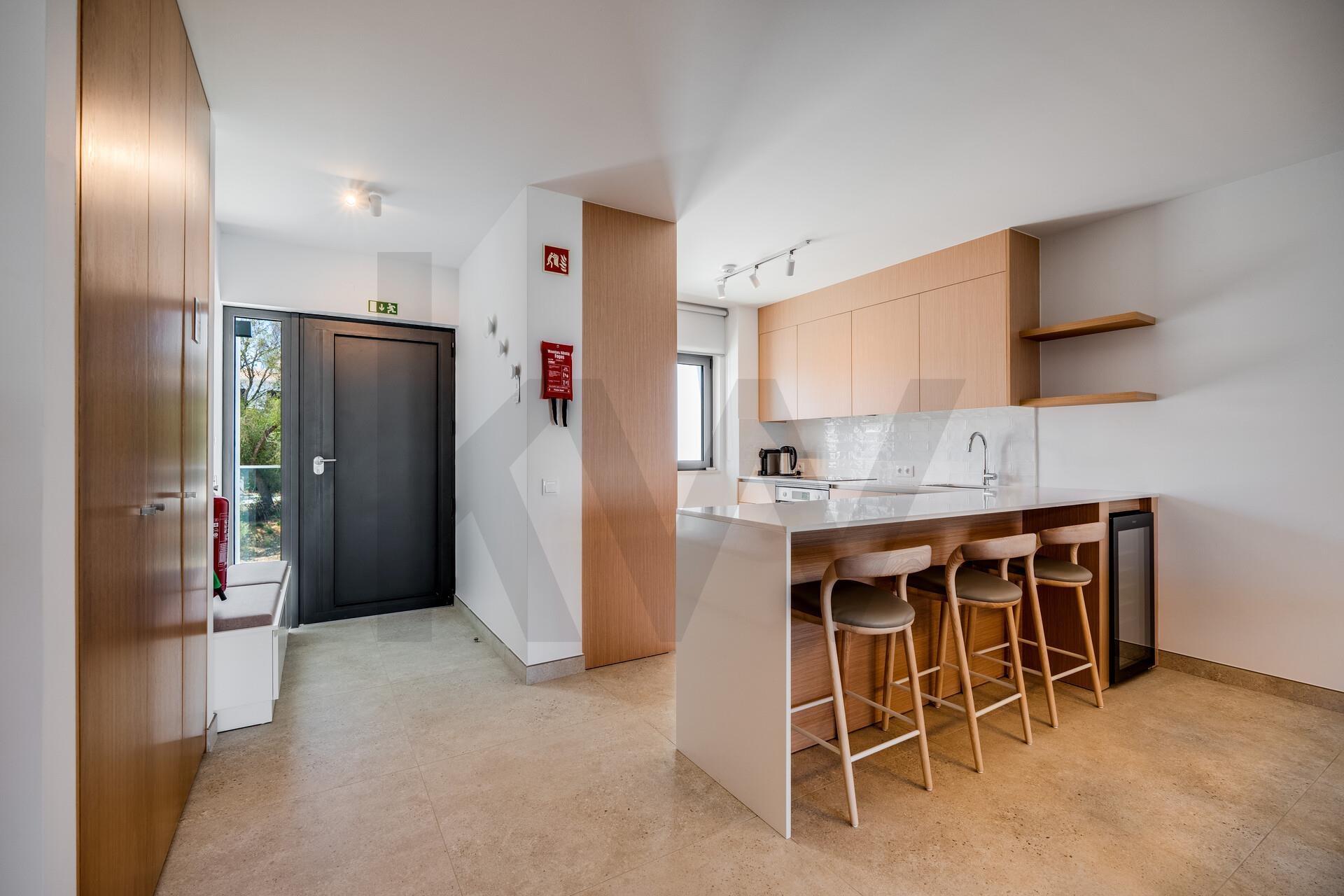 Apartamento T2 à Venda em Carvoeiro - Algarve - Portugal - 3