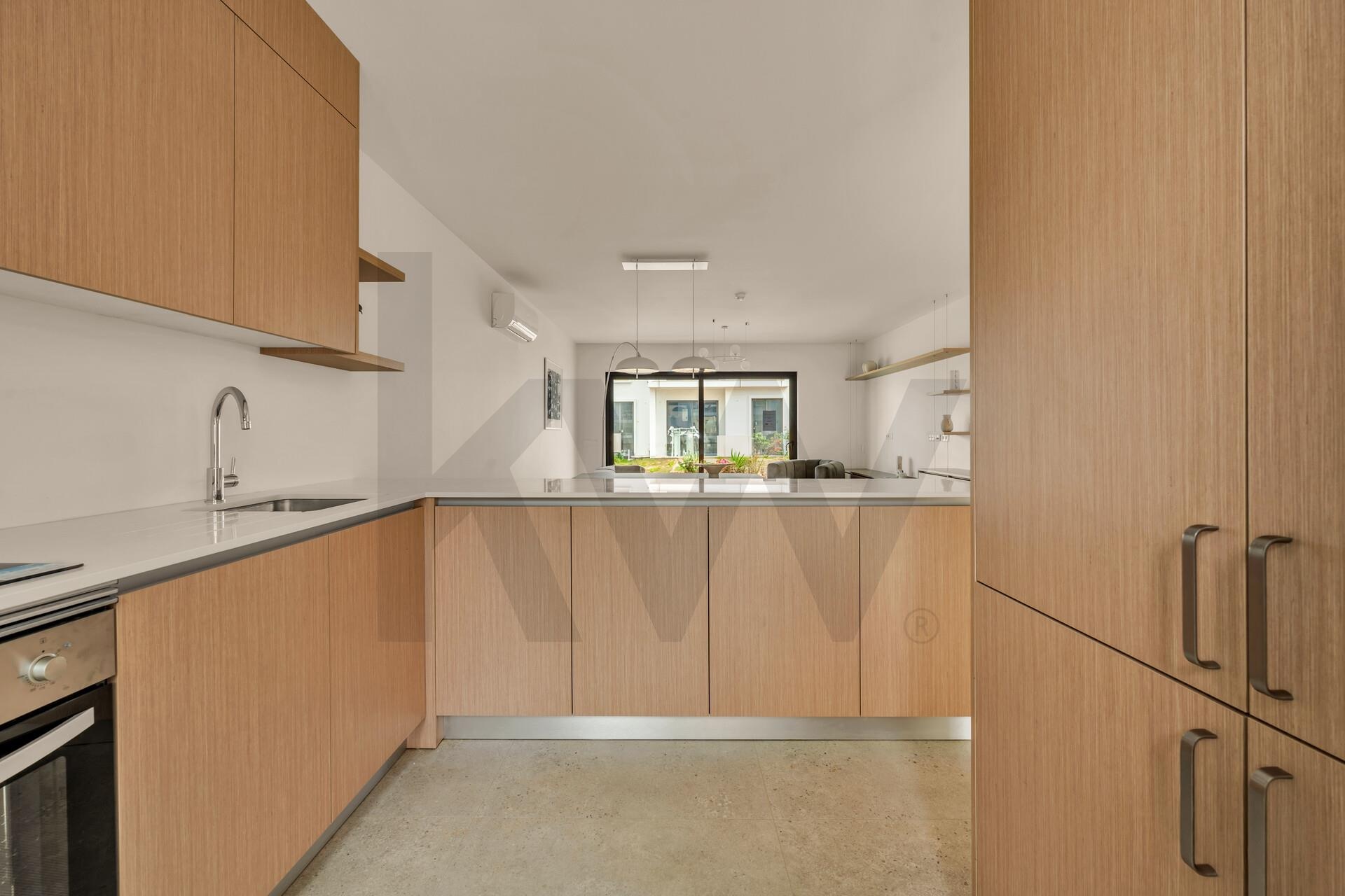 Apartamento T2 à Venda em Carvoeiro - Algarve - Portugal - 8