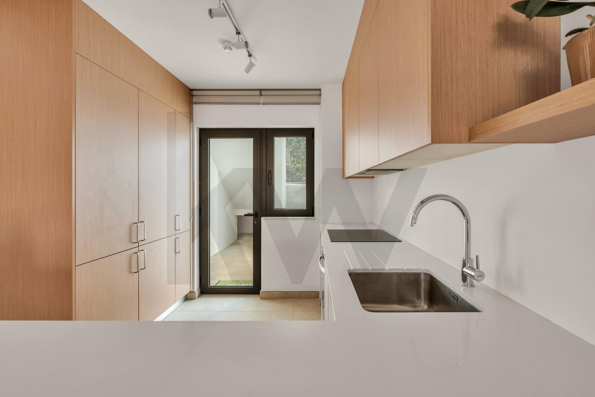 Apartamento T2 à Venda em Carvoeiro - Algarve - Portugal - 1